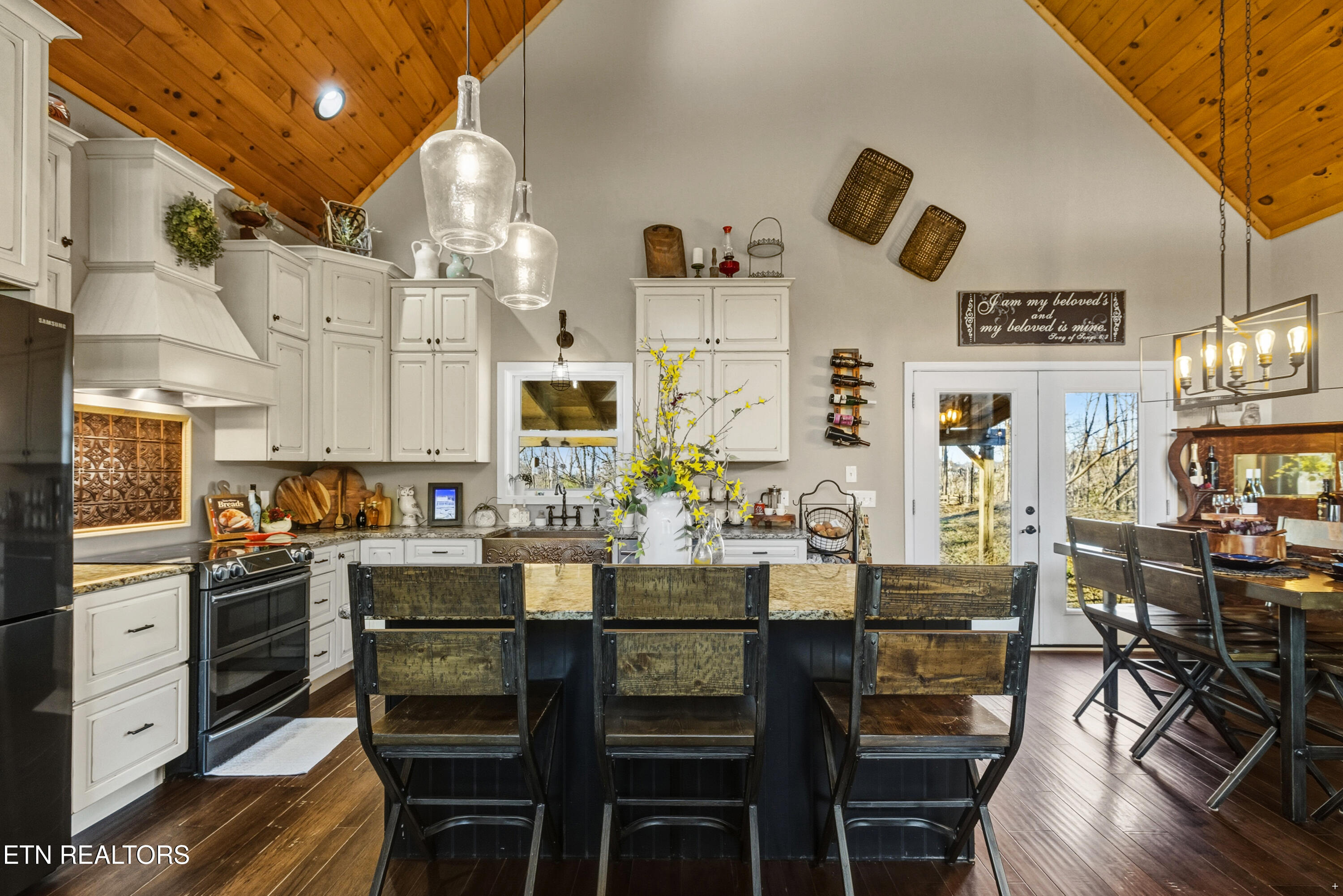 835 Perry Drive Gatlinburg TN 37738