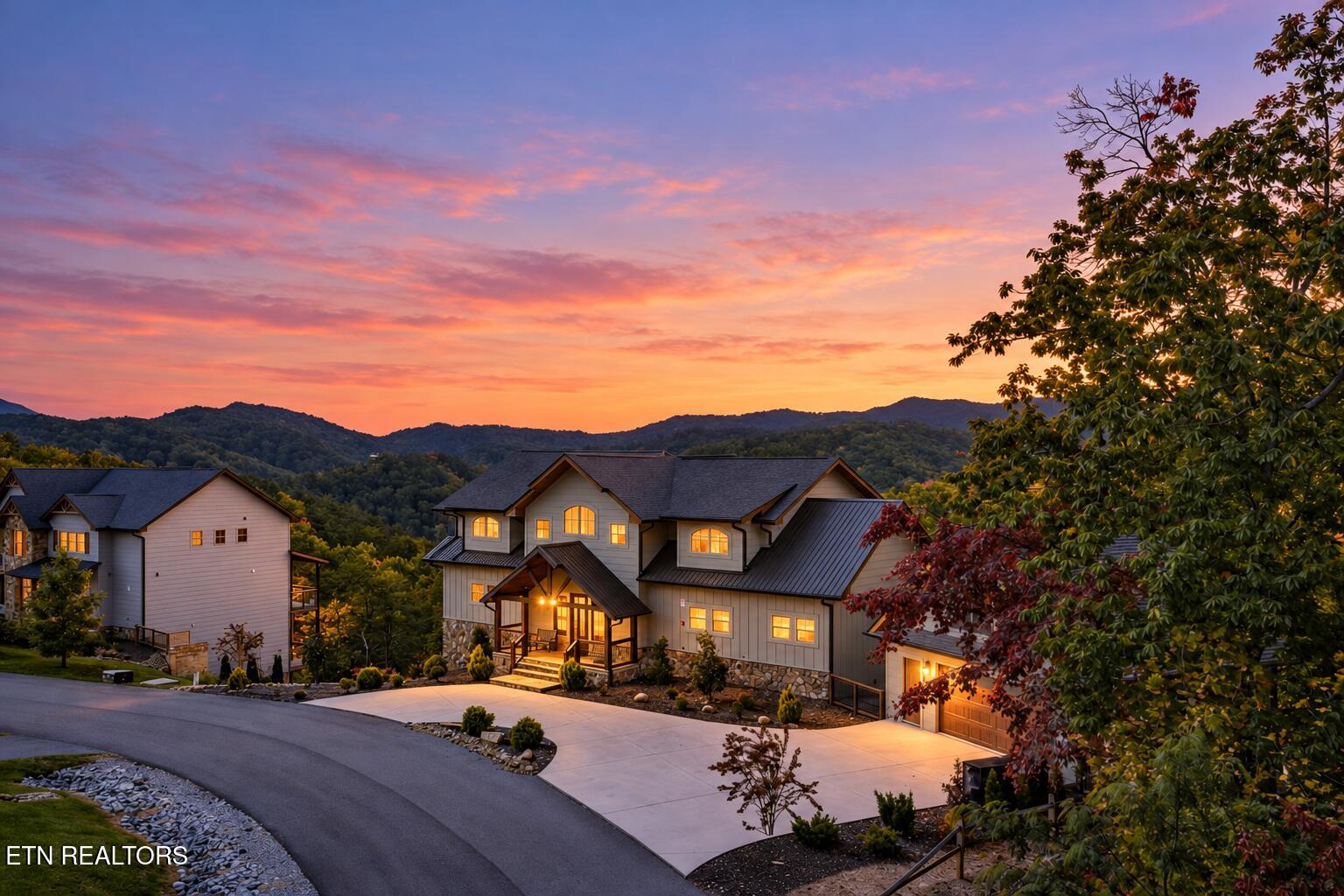3128 Smoky Bluff Trail Sevierville TN 37862