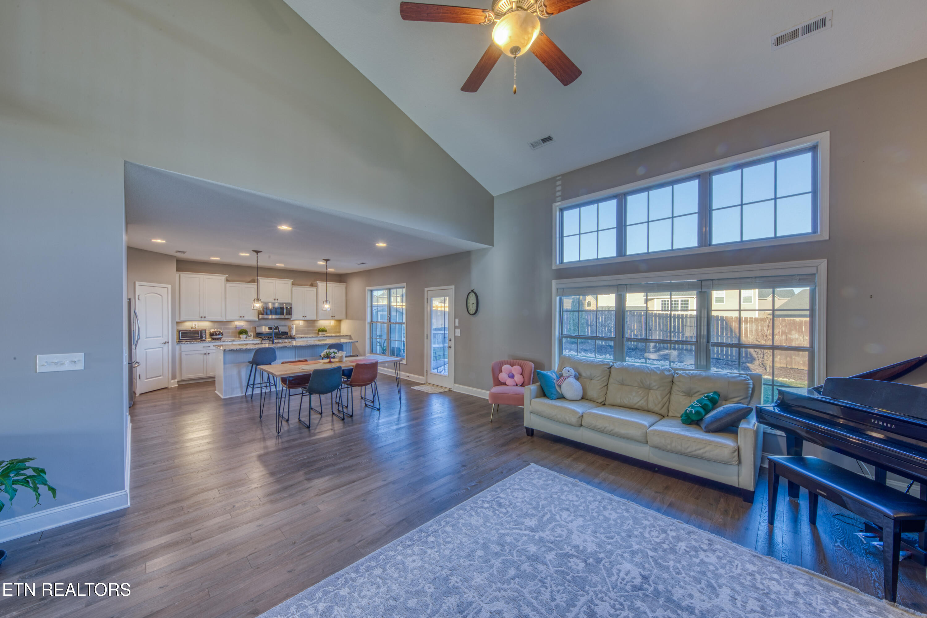 2510 Windjammer Lane Knoxville TN 37932