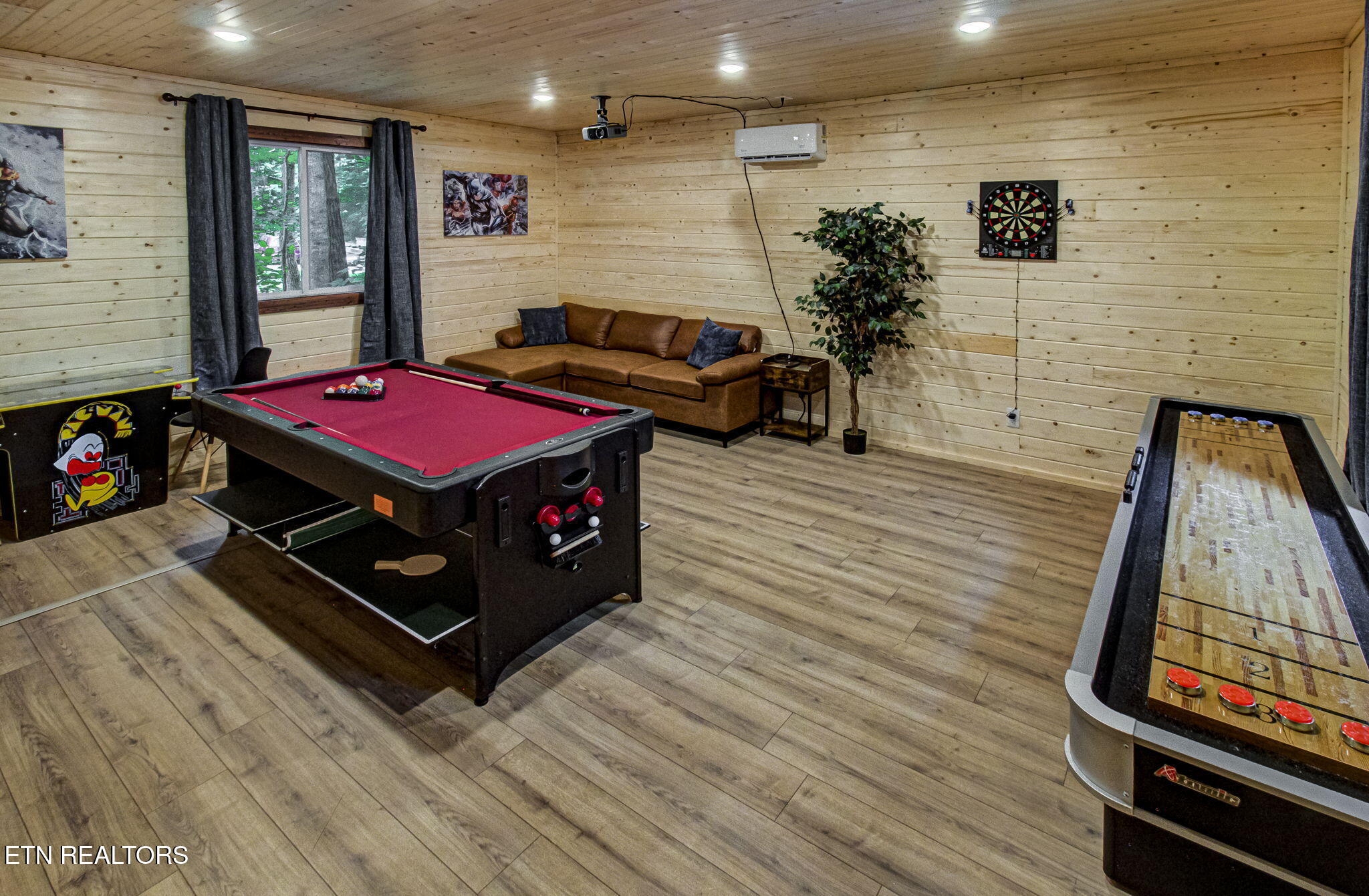 1125 Tanrac Trail Gatlinburg TN 37738