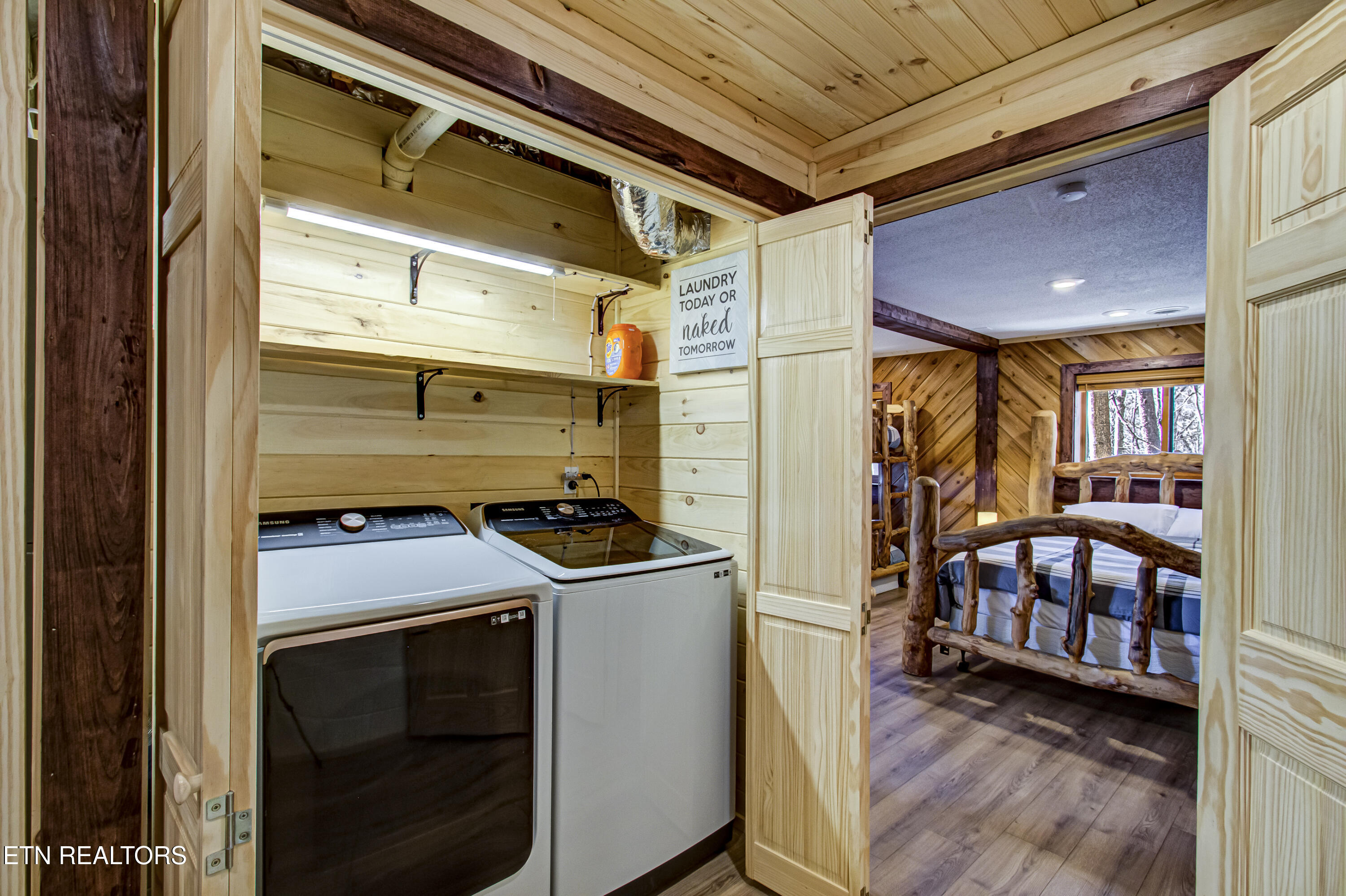 1125 Tanrac Trail Gatlinburg TN 37738