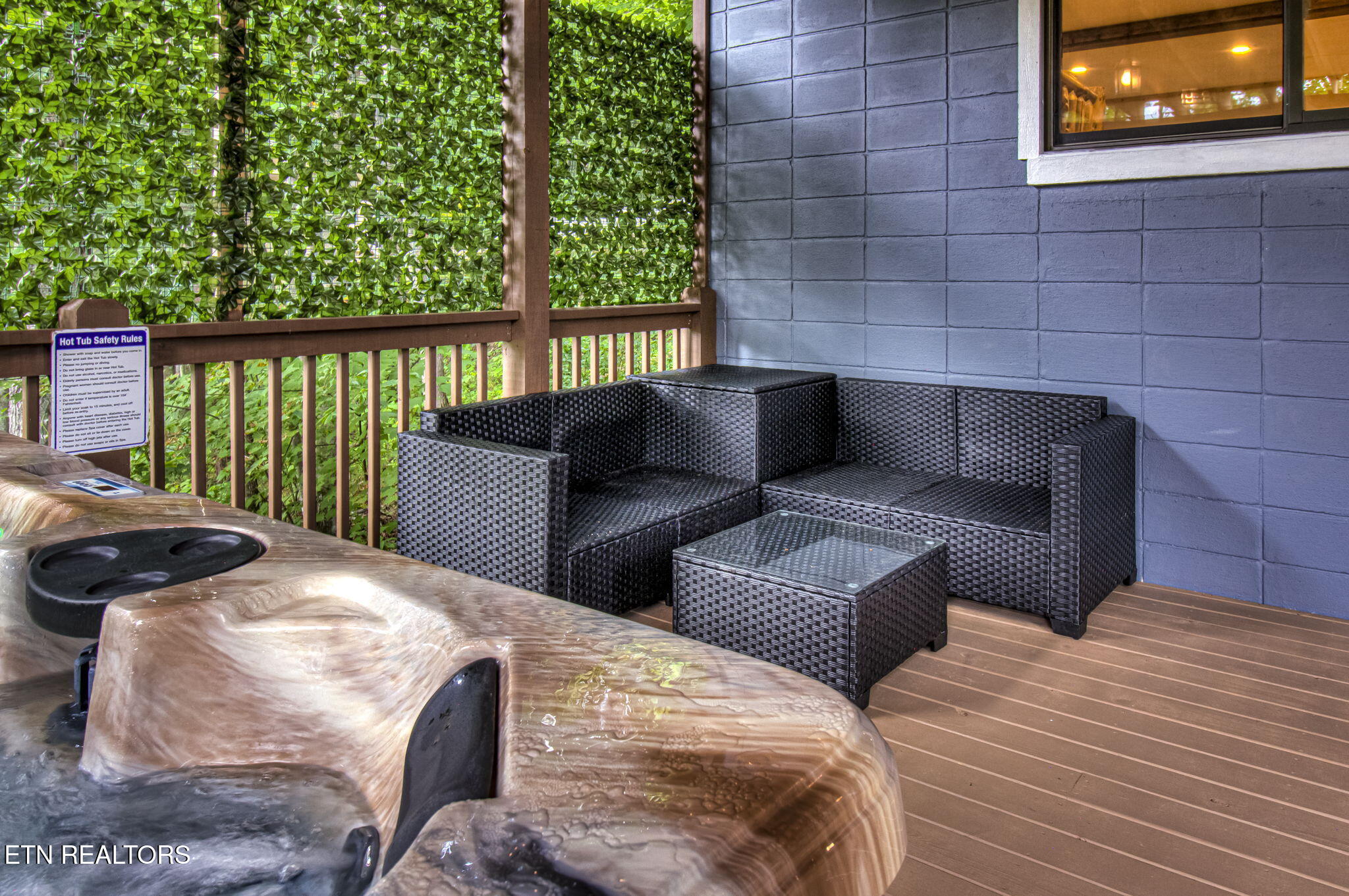 1125 Tanrac Trail Gatlinburg TN 37738