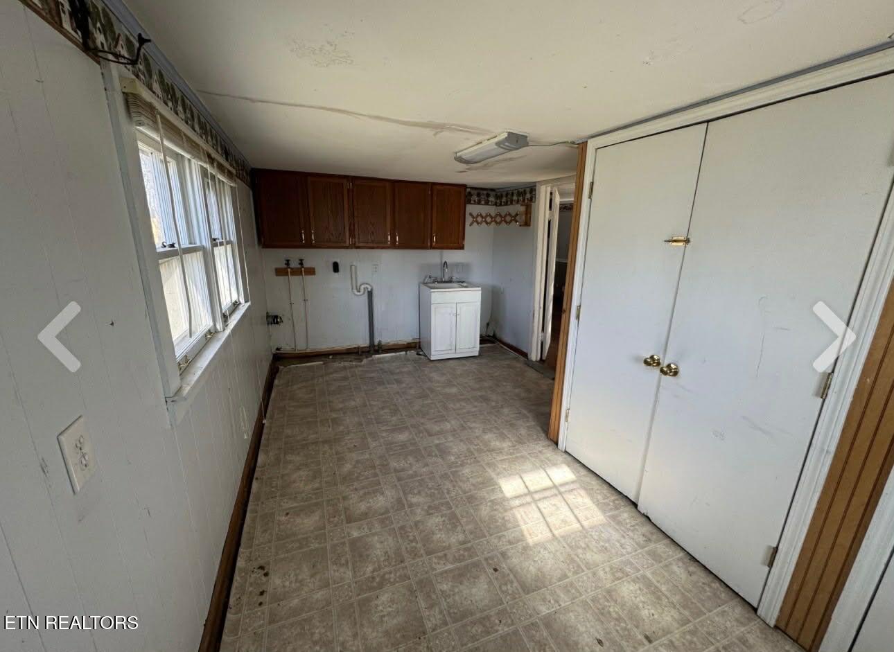 1200 N Church Street Portland TN 37148