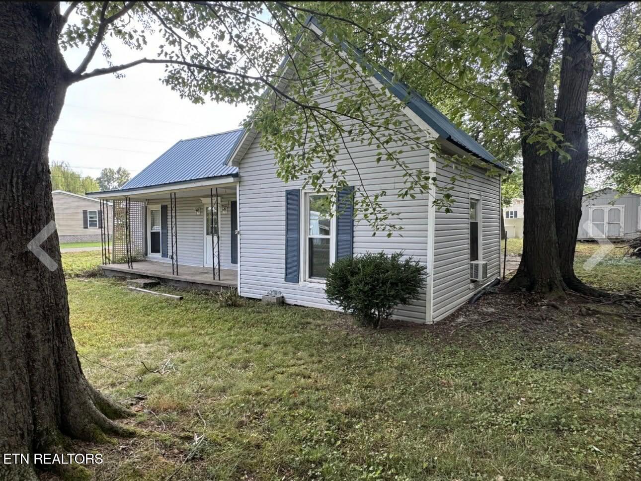 1200 N Church Street Portland TN 37148