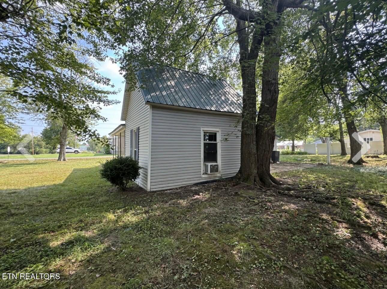 1200 N Church Street Portland TN 37148