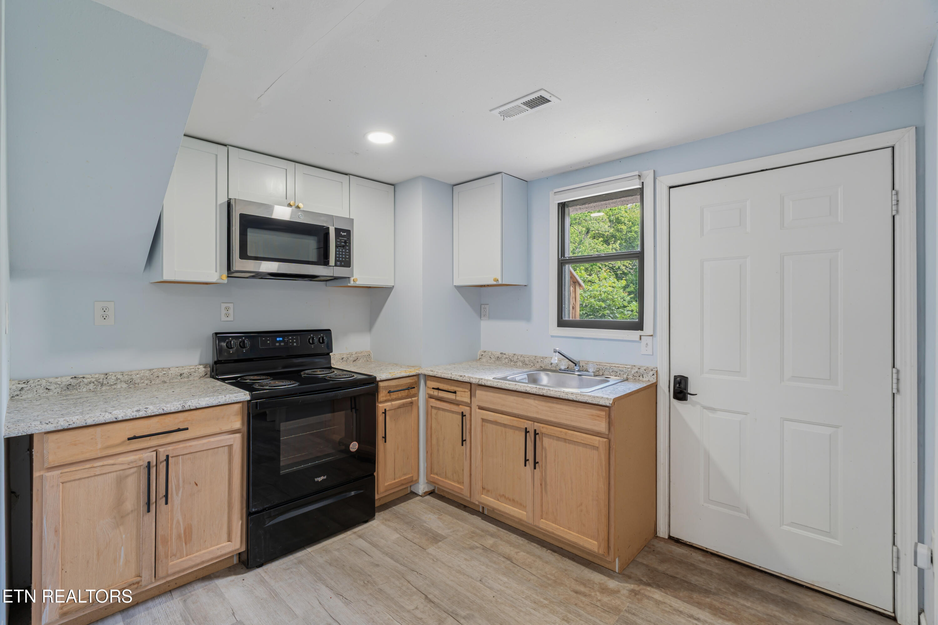 1802 Charles Drive Knoxville TN 37918