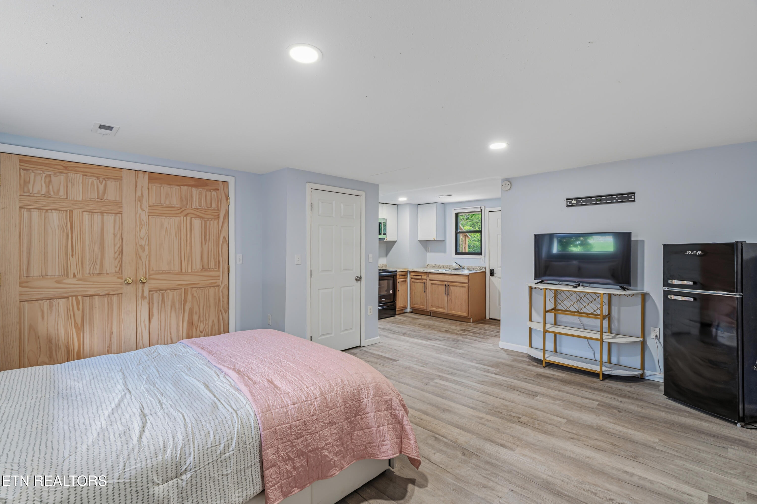 1802 Charles Drive Knoxville TN 37918