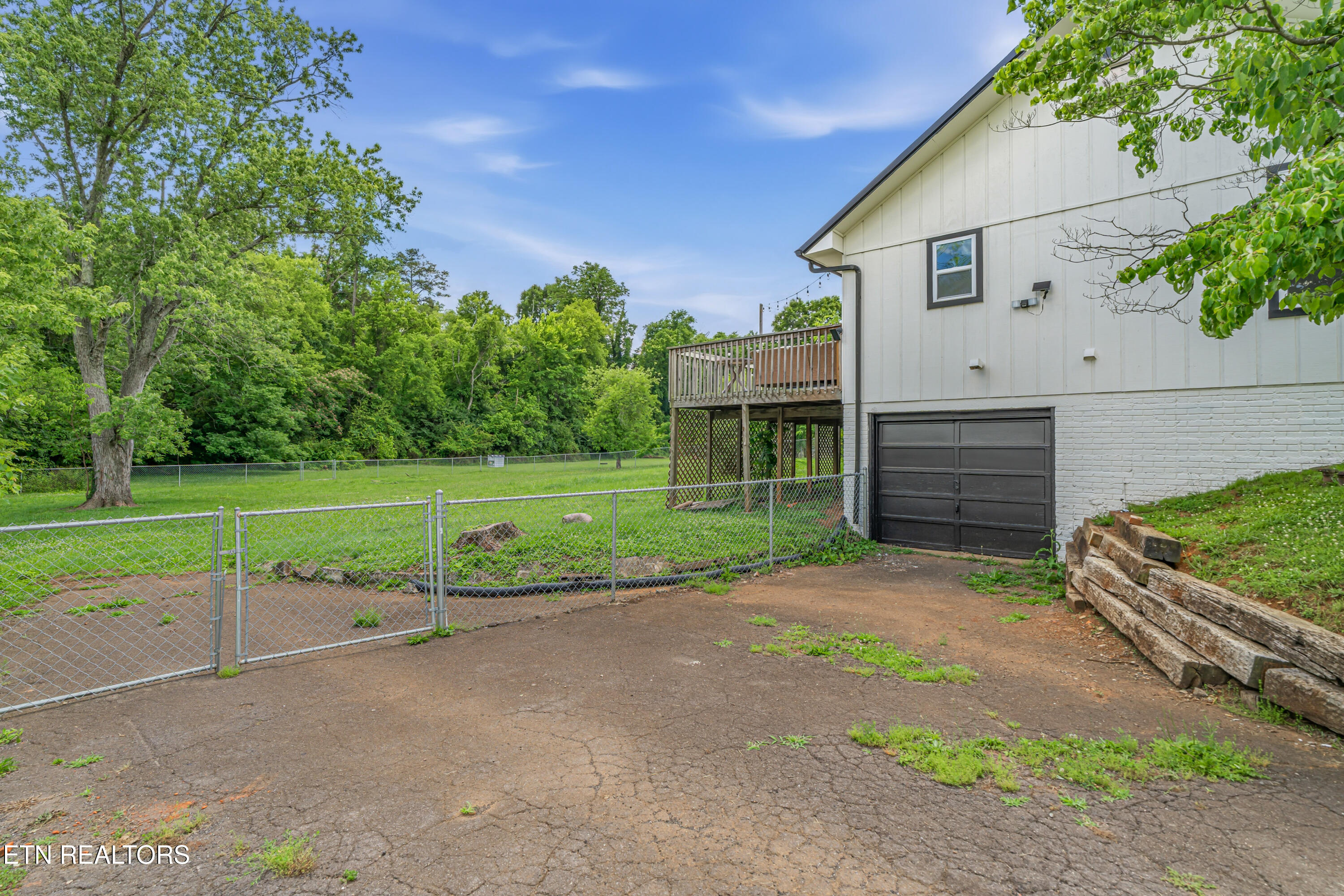 1802 Charles Drive Knoxville TN 37918