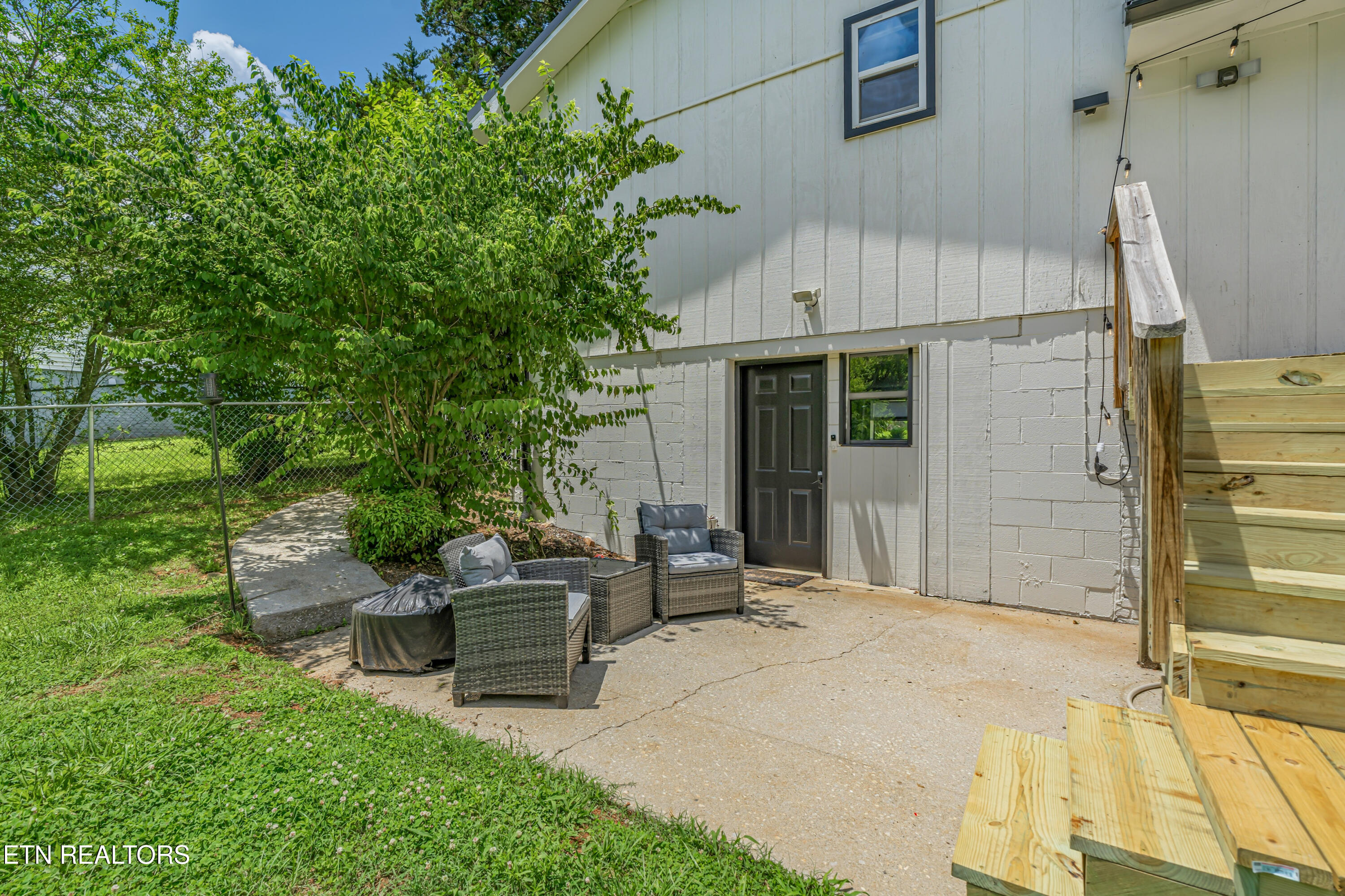 1802 Charles Drive Knoxville TN 37918
