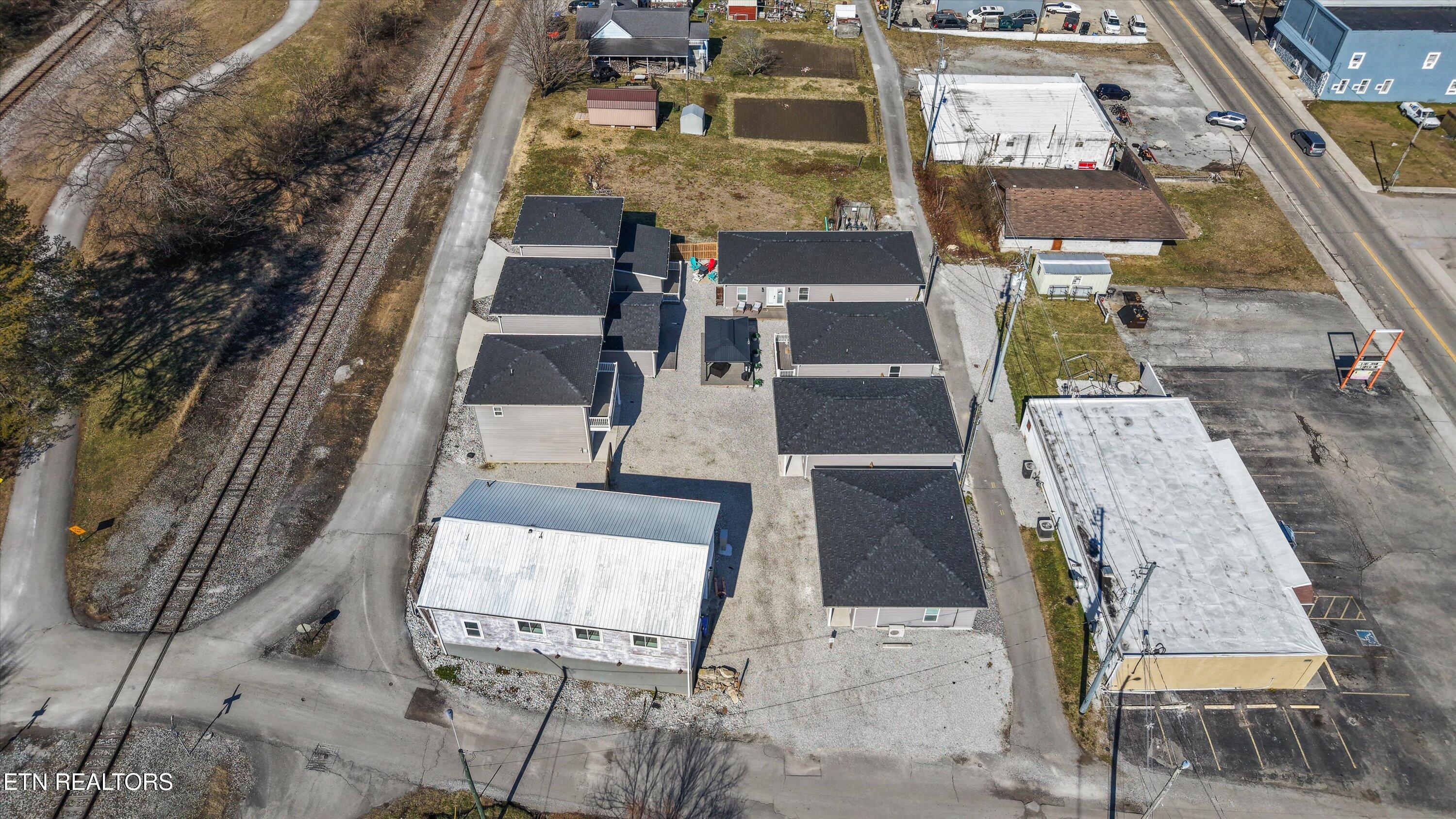 329 7th Street Rocky Top TN 37769