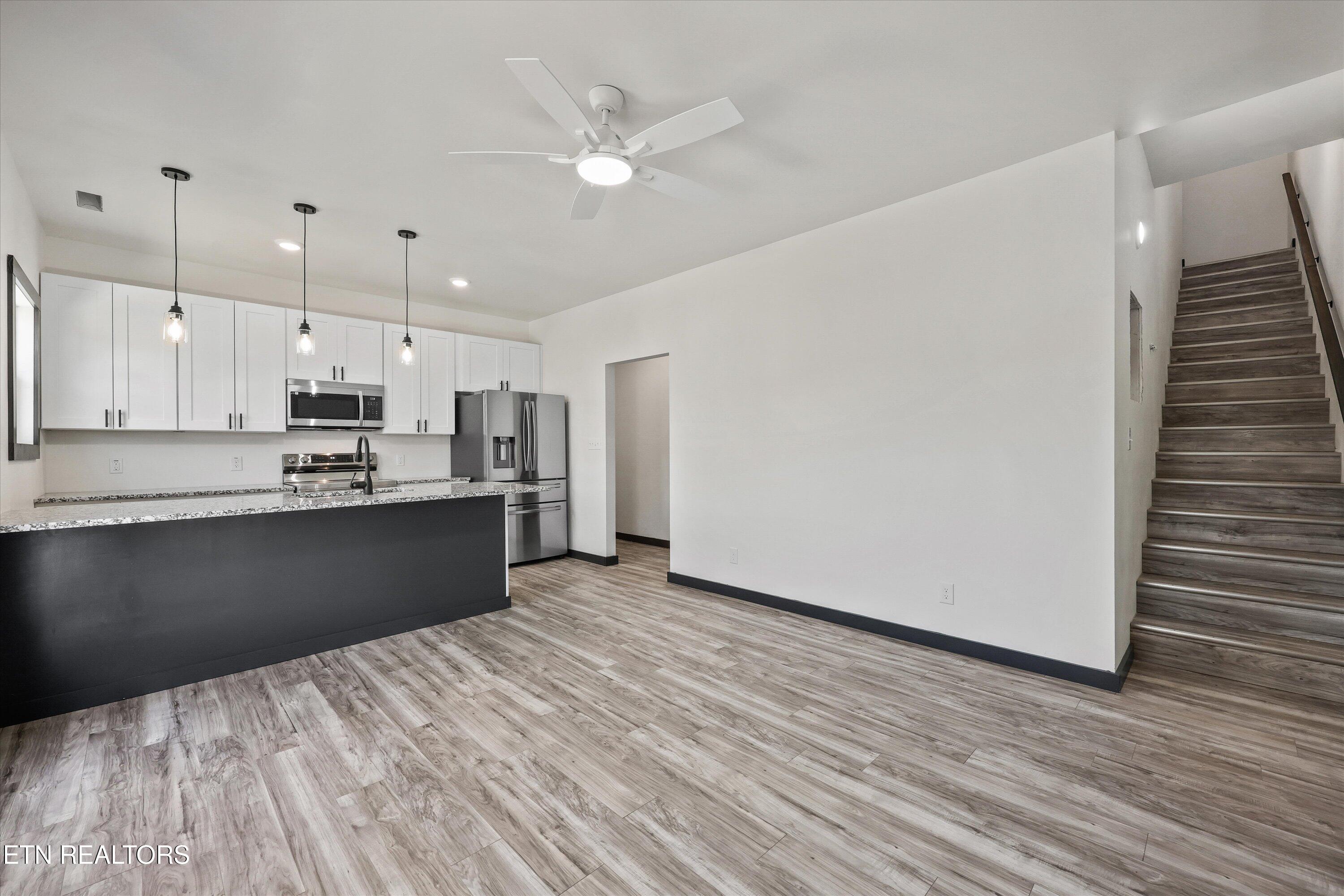 329 7th Street Rocky Top TN 37769