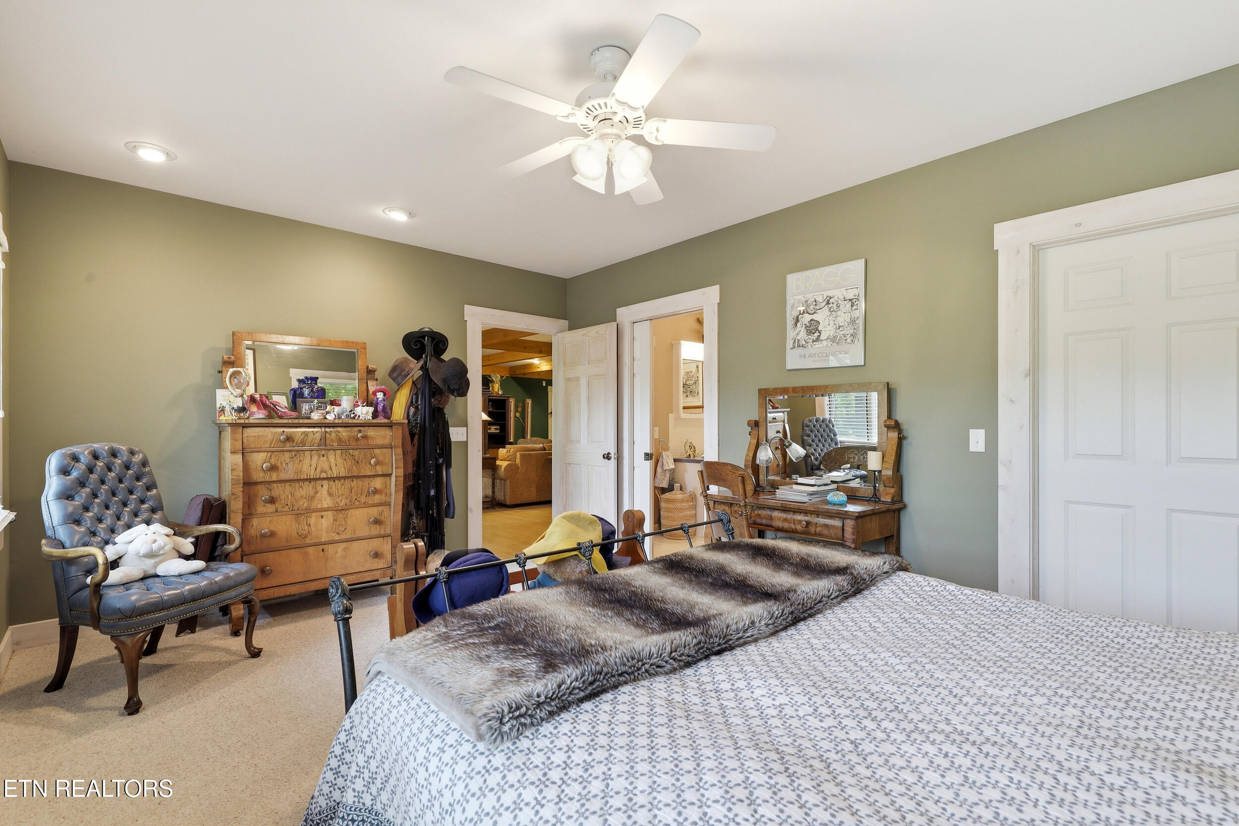 1309 Licklog Hollow Road Sevierville TN 37876