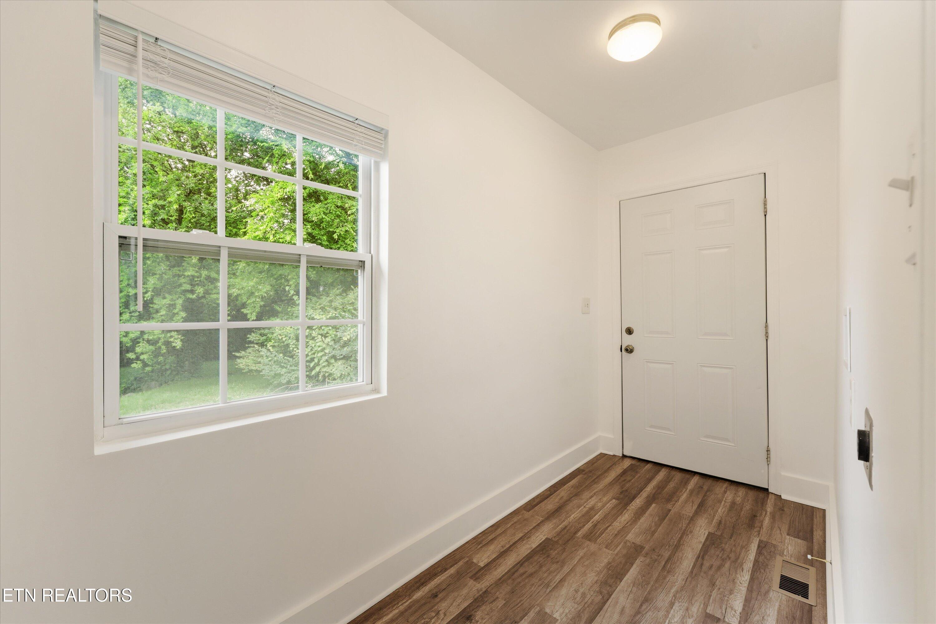 280 W Newcomen Street Alcoa TN 37701