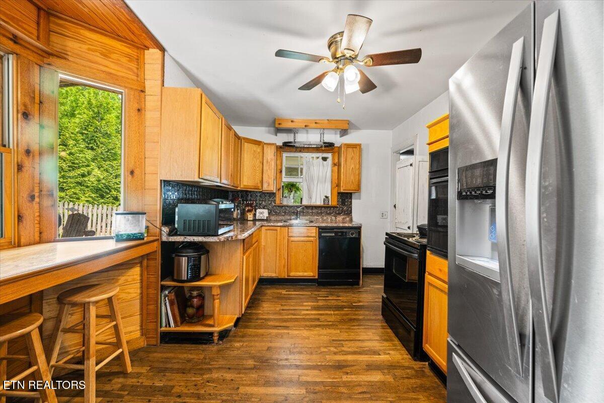 524 Park Road Caryville TN 37714