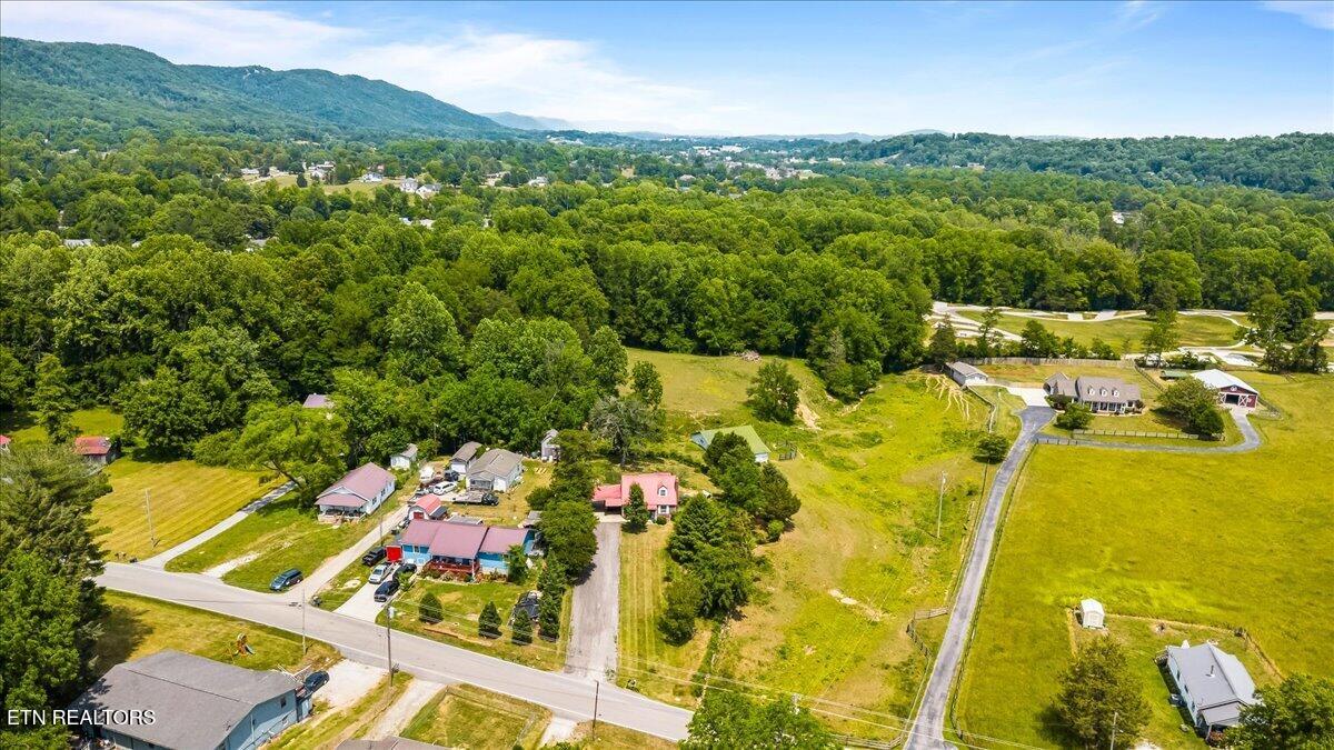 524 Park Road Caryville TN 37714
