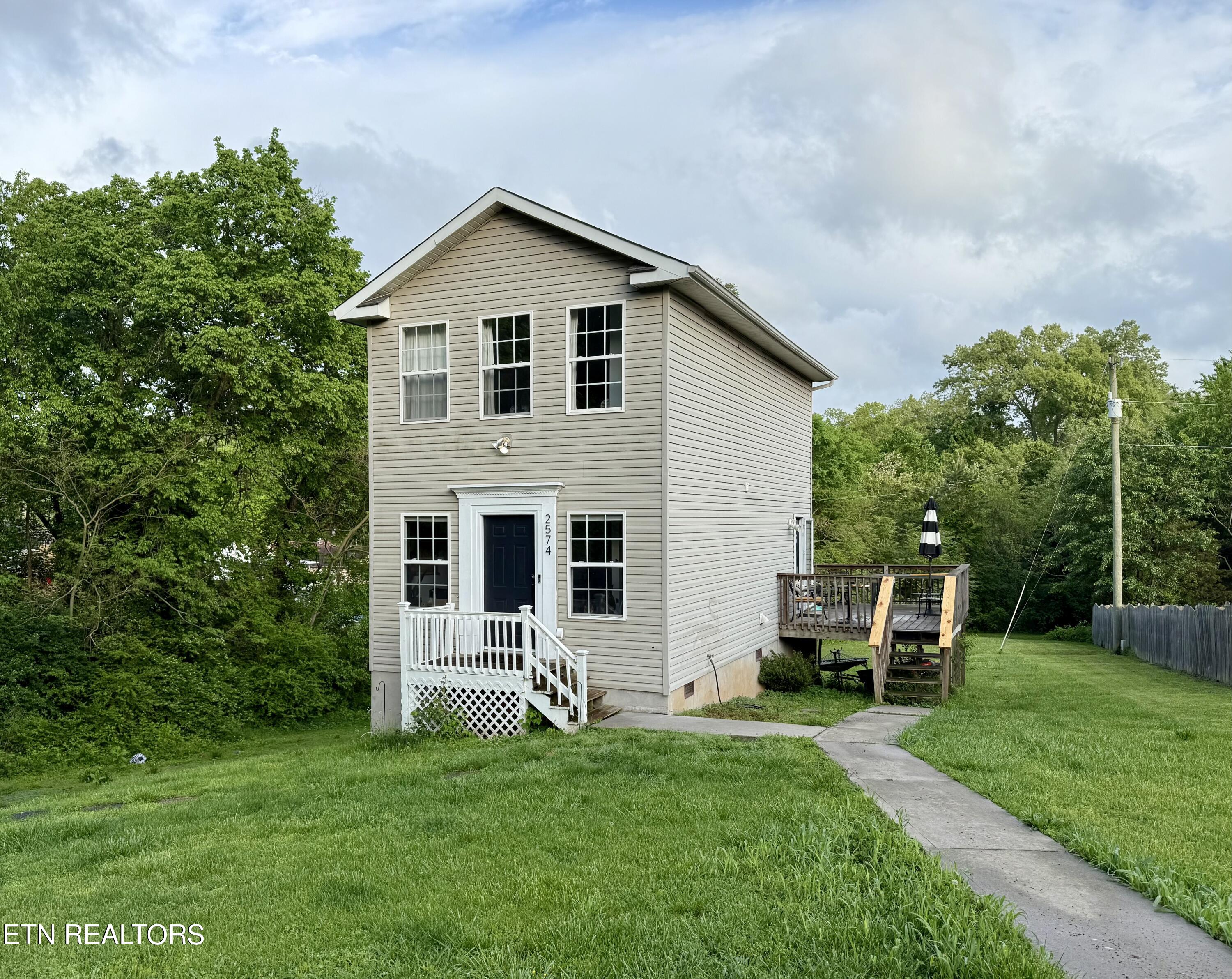 2574 Kenilworth Lane Knoxville TN 37917