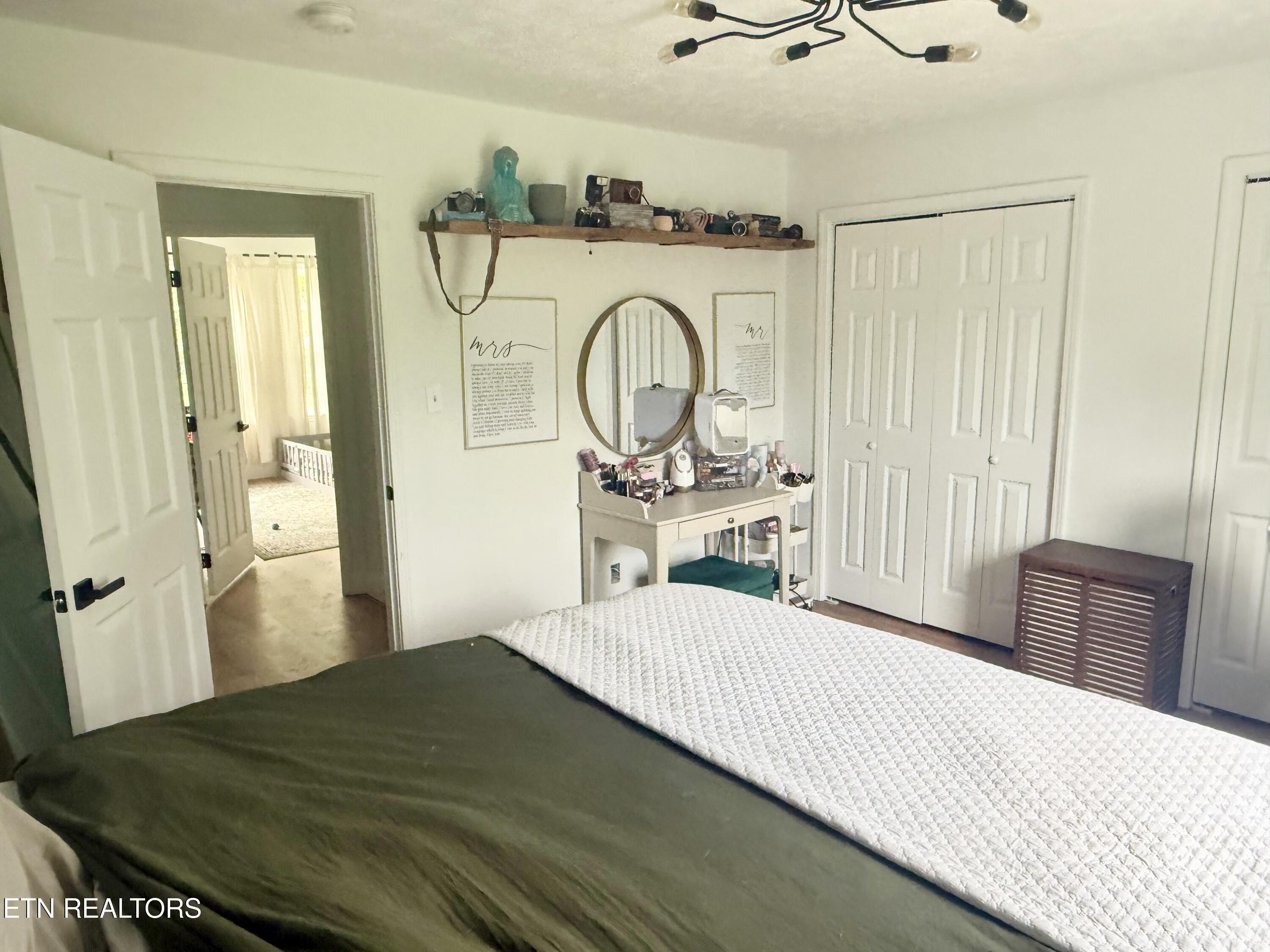 2574 Kenilworth Lane Knoxville TN 37917