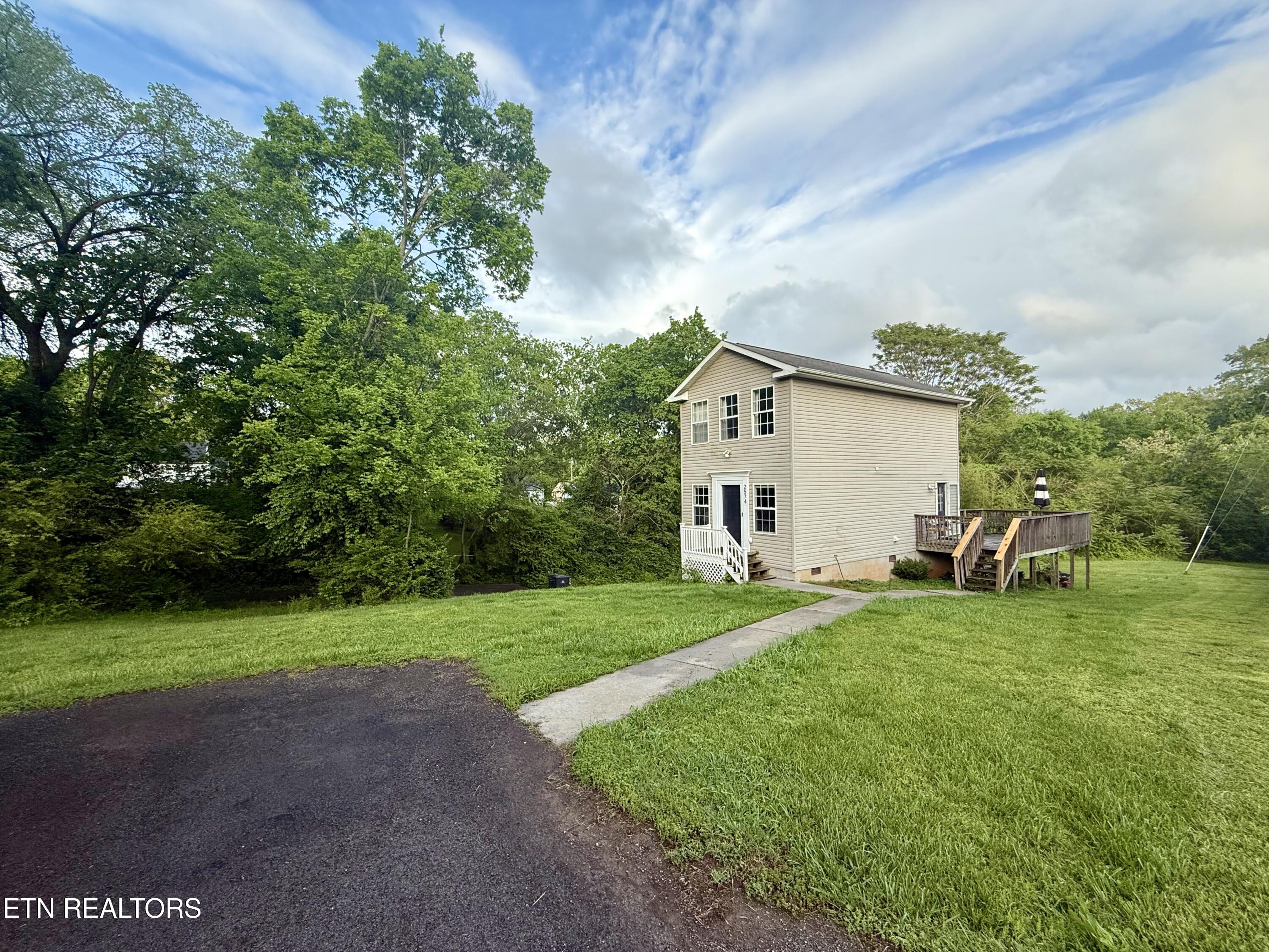 2574 Kenilworth Lane Knoxville TN 37917