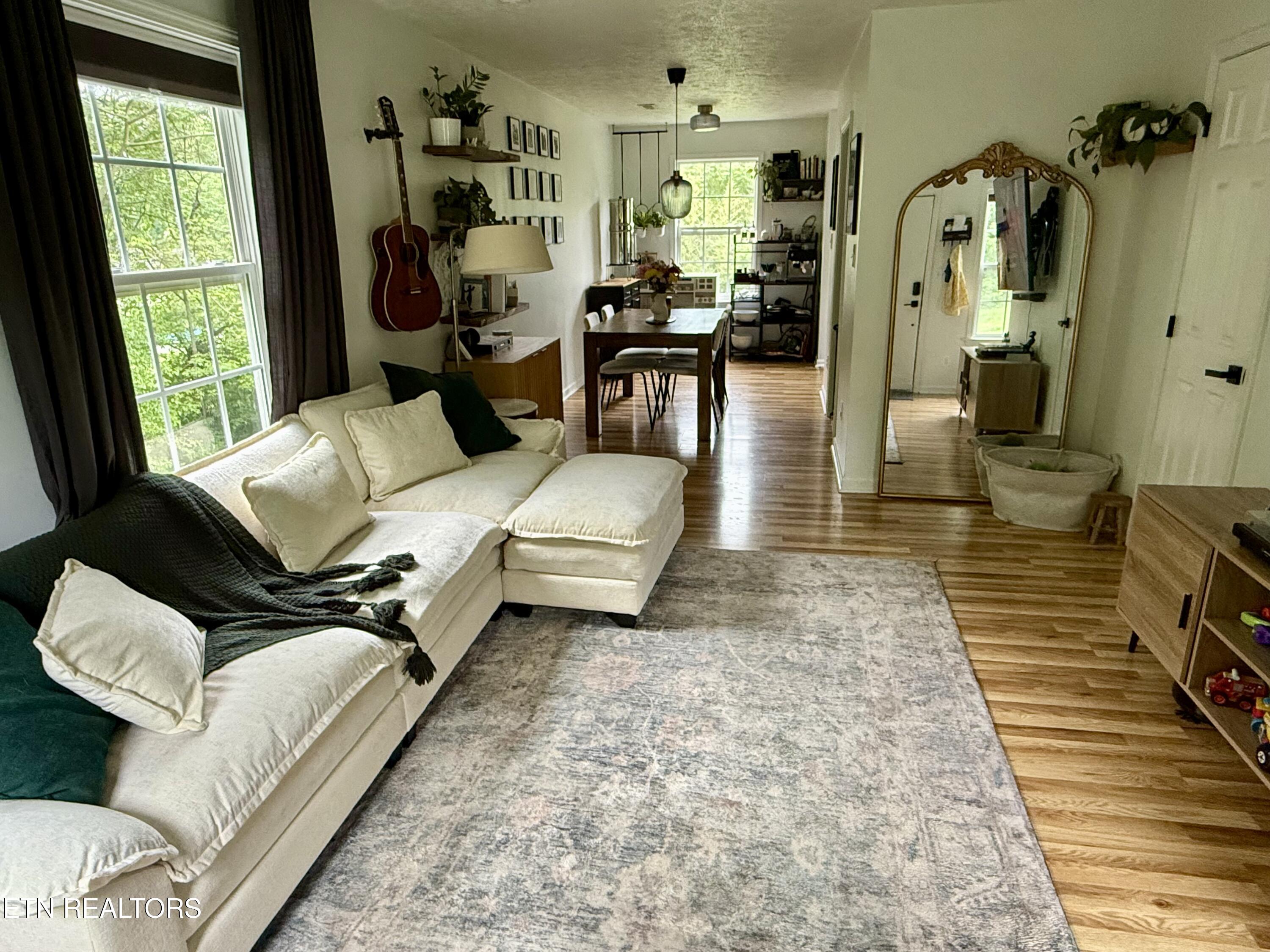 2574 Kenilworth Lane Knoxville TN 37917