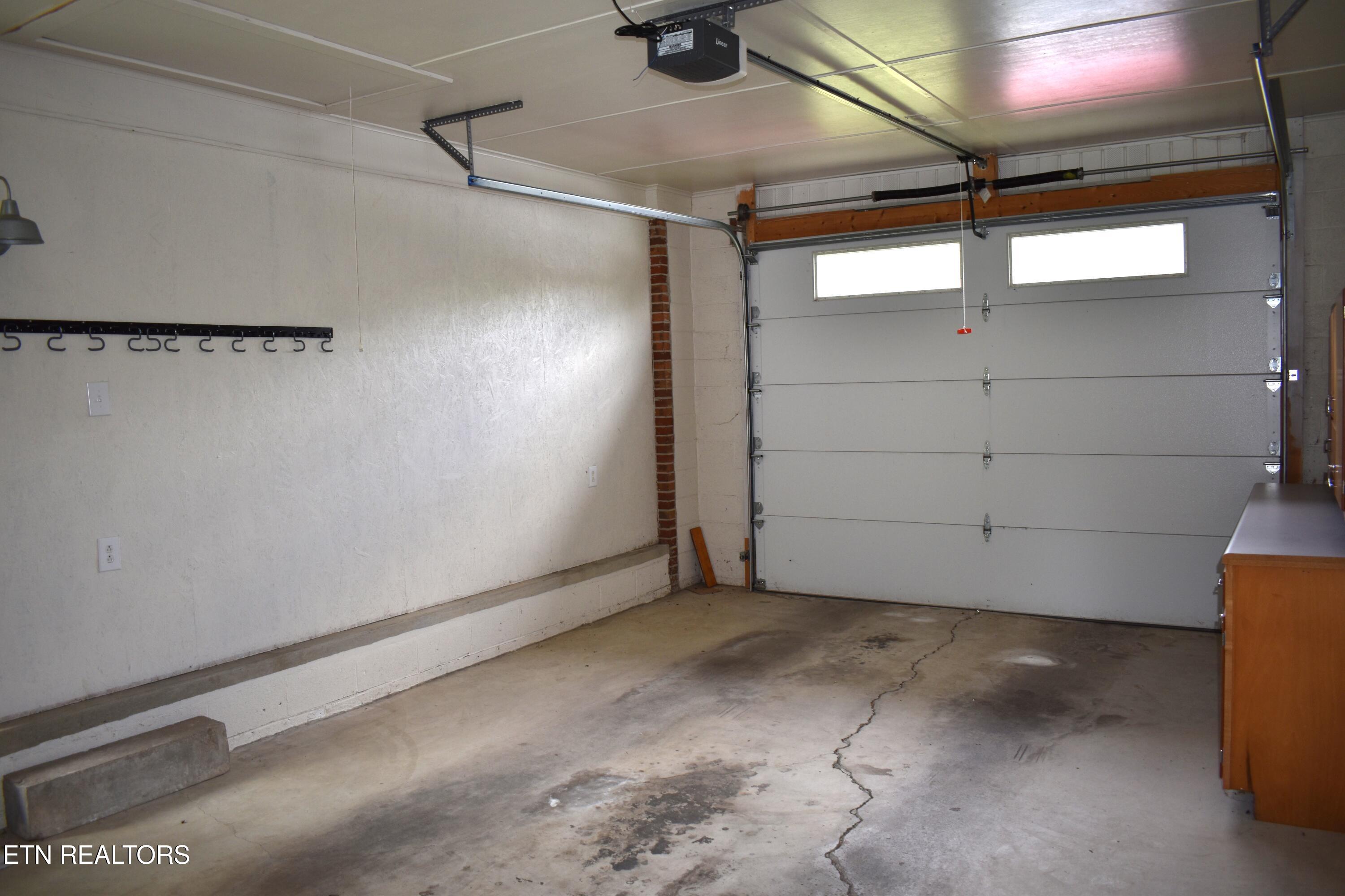 635 Washington Avenue Harrogate TN 37752