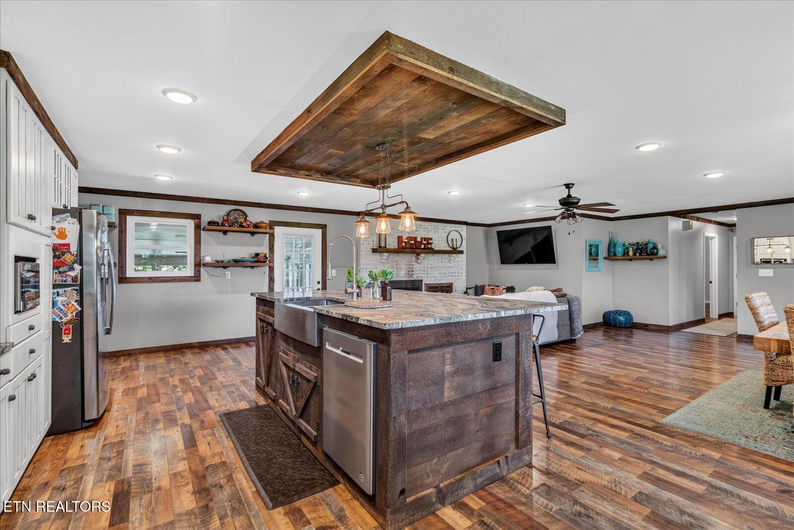 134 County Road 25 Riceville TN 37370