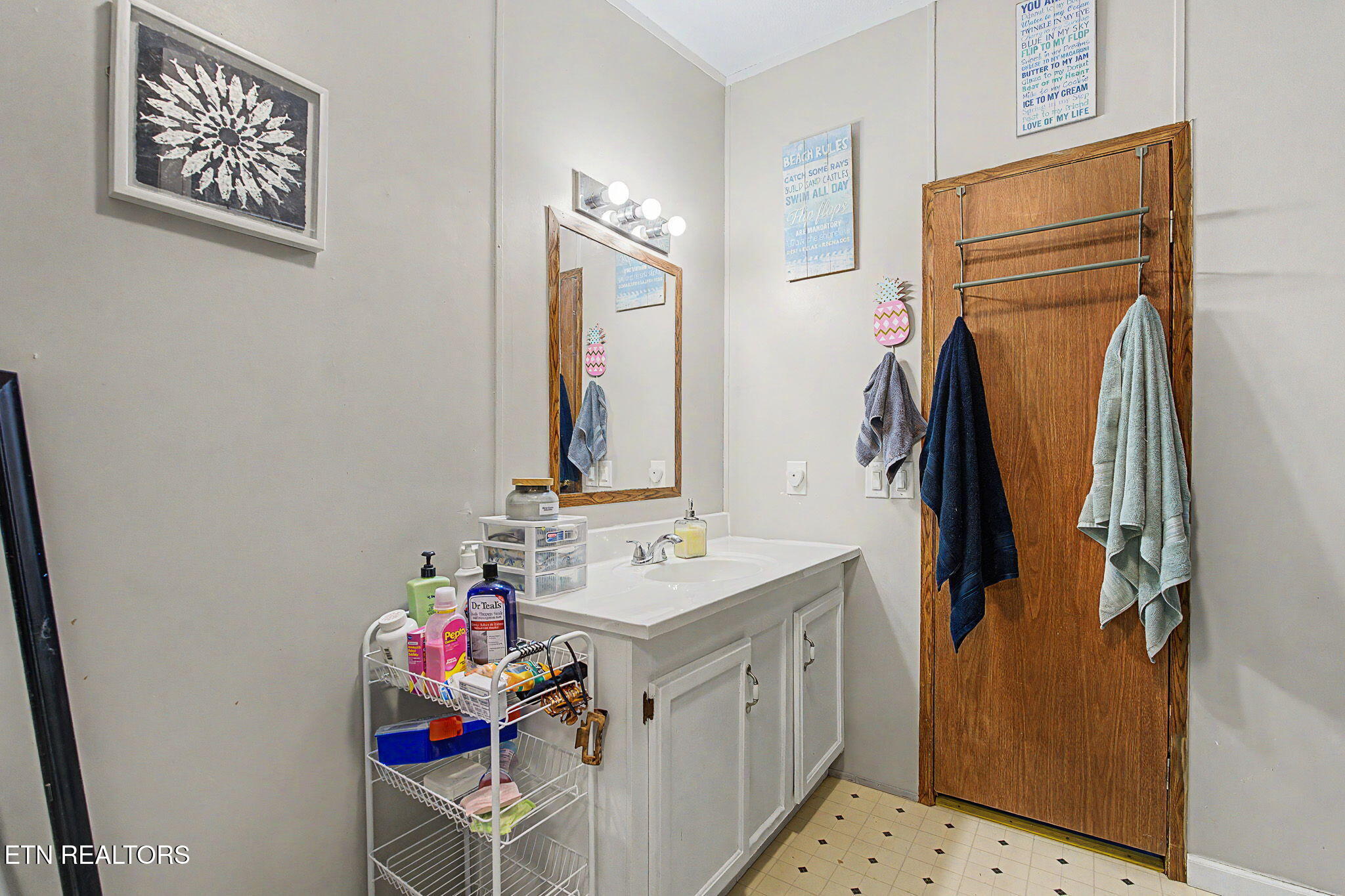 1678 Raven Hill Road Tazewell TN 37879