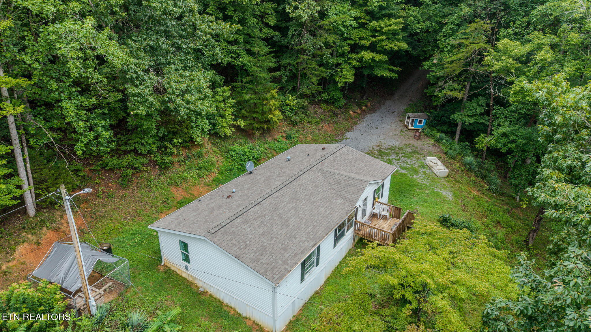 1678 Raven Hill Road Tazewell TN 37879
