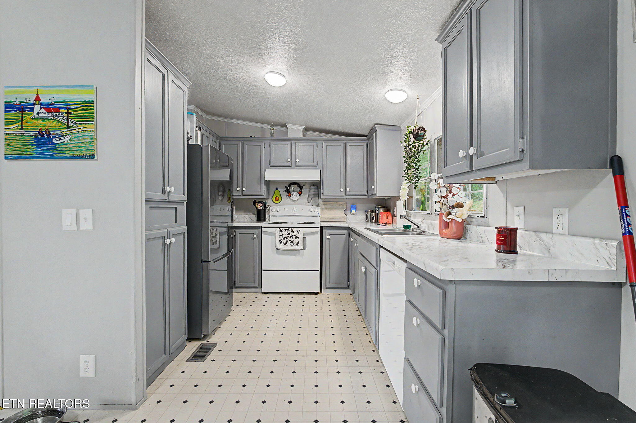 1678 Raven Hill Road Tazewell TN 37879