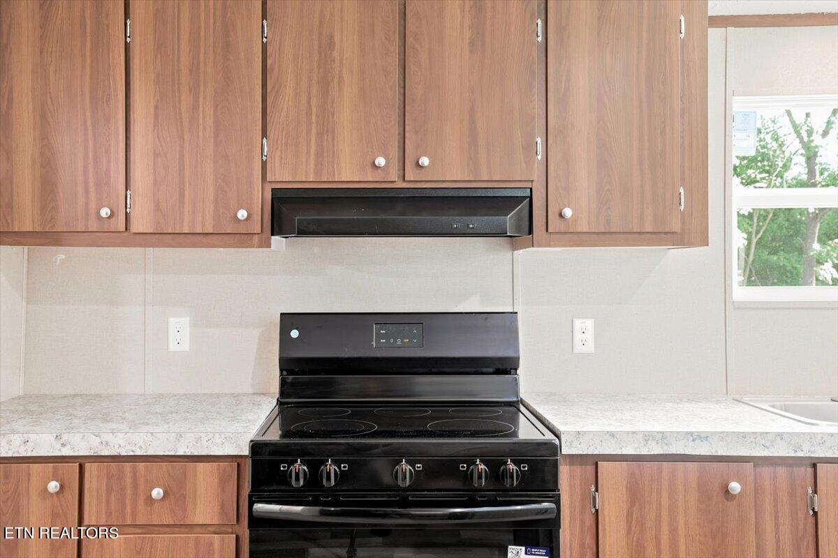 189 Laura Boling Loop Road Strawberry Plains TN 37871
