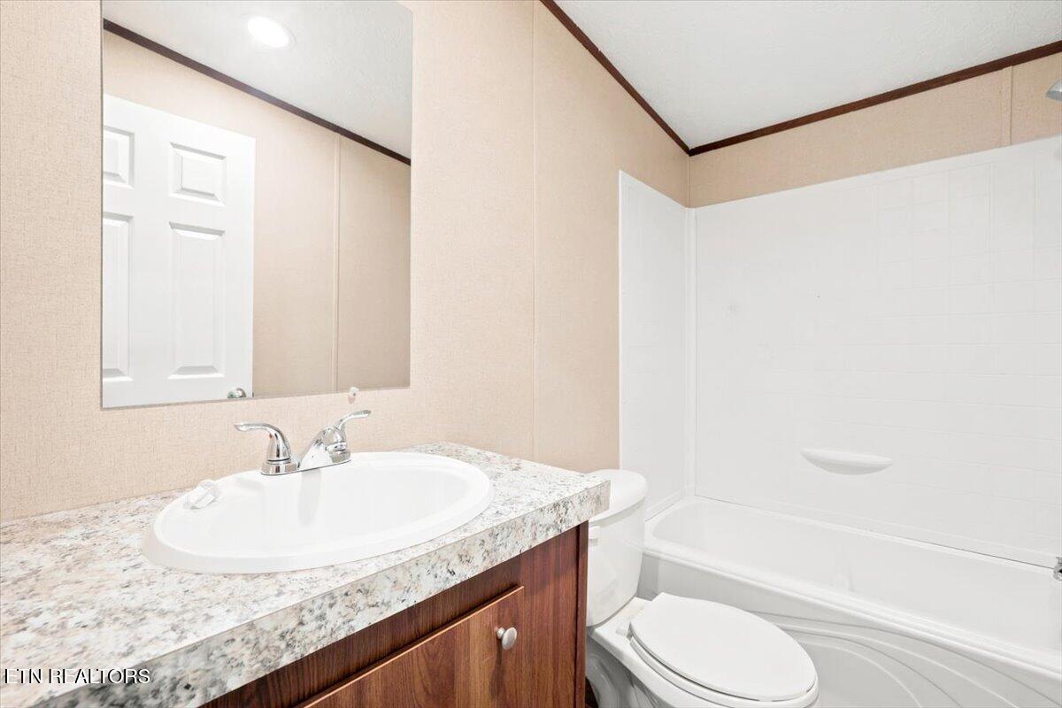 189 Laura Boling Loop Road Strawberry Plains TN 37871