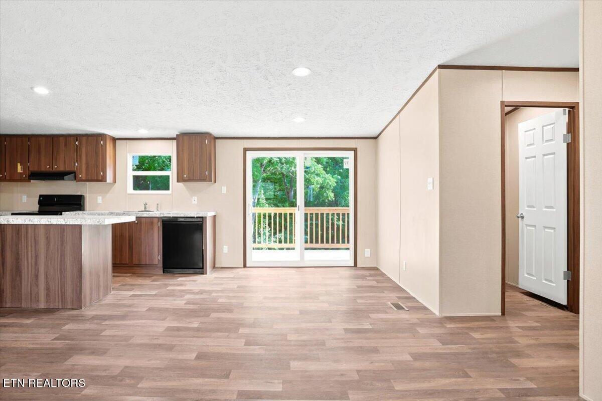 189 Laura Boling Loop Road Strawberry Plains TN 37871