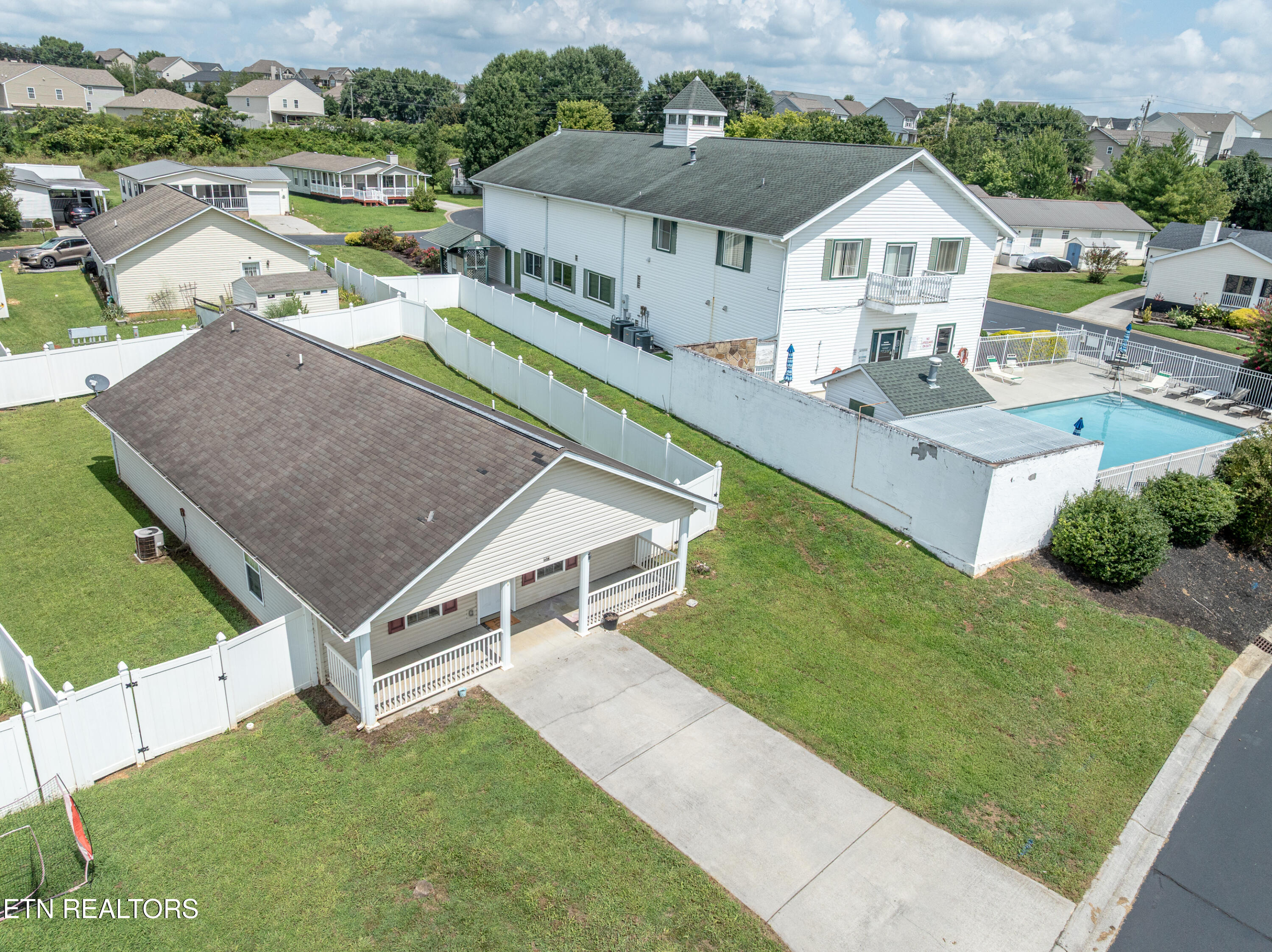 2573 Bay Meadows Way Sevierville TN 37876
