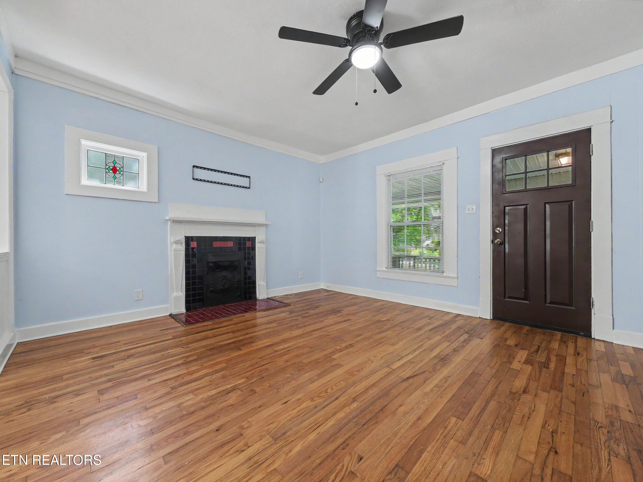 2311 Cedar Lane Knoxville TN 37918
