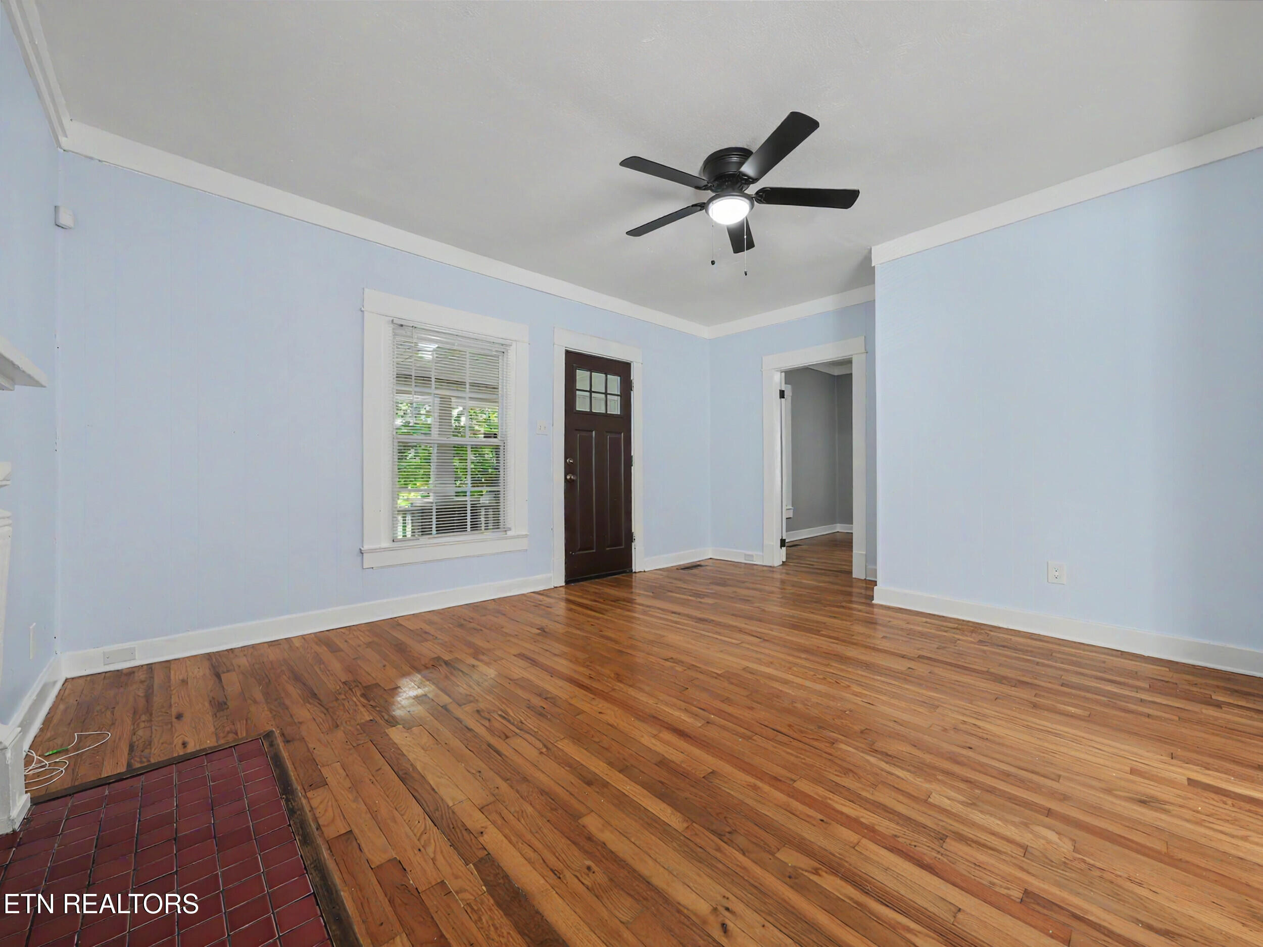2311 Cedar Lane Knoxville TN 37918