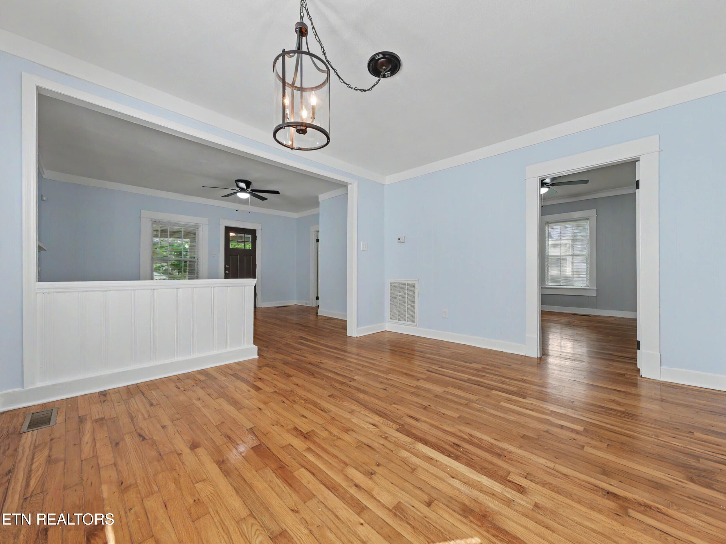 2311 Cedar Lane Knoxville TN 37918