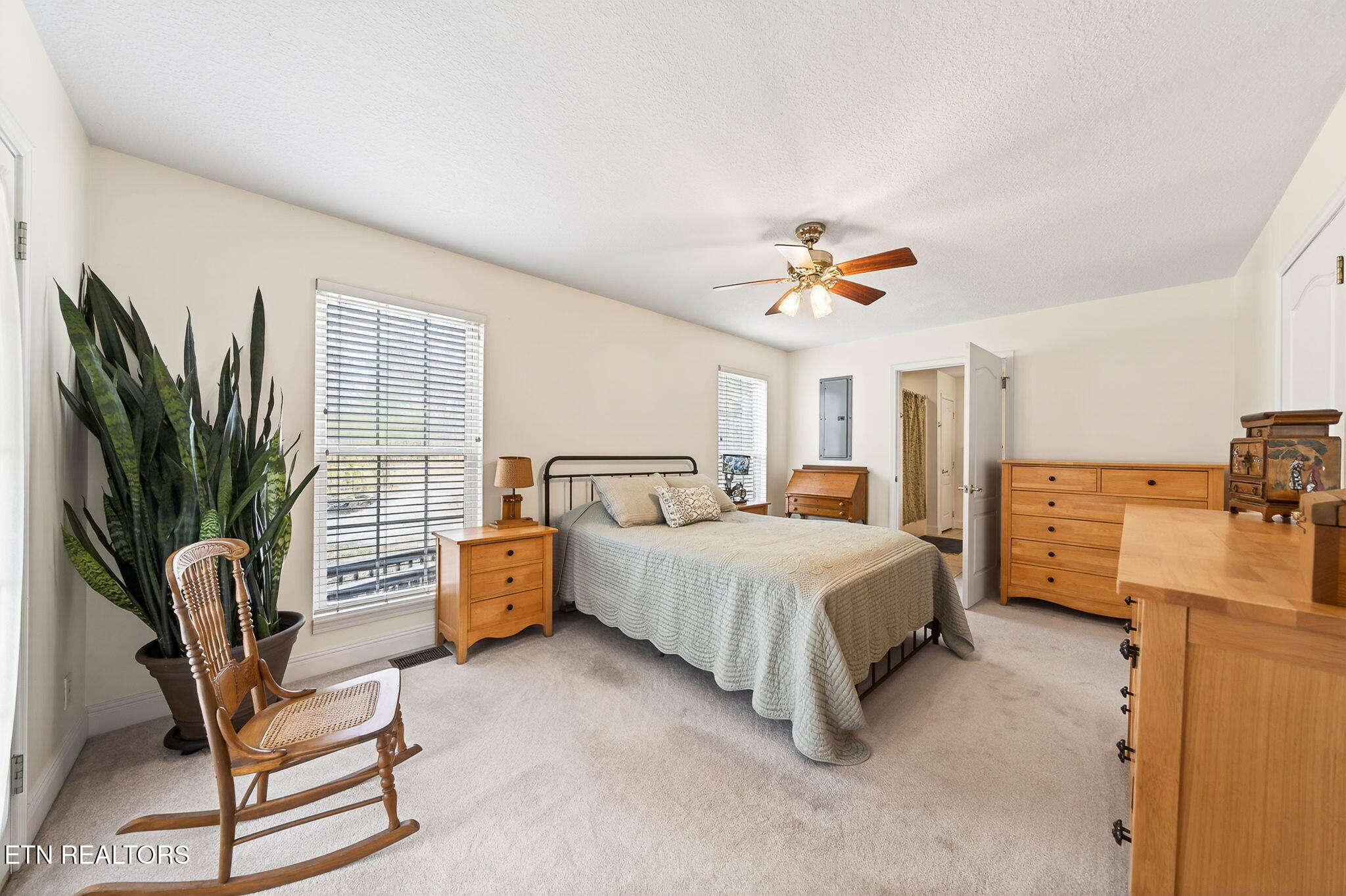 331 E Cove Road Monterey TN 38574