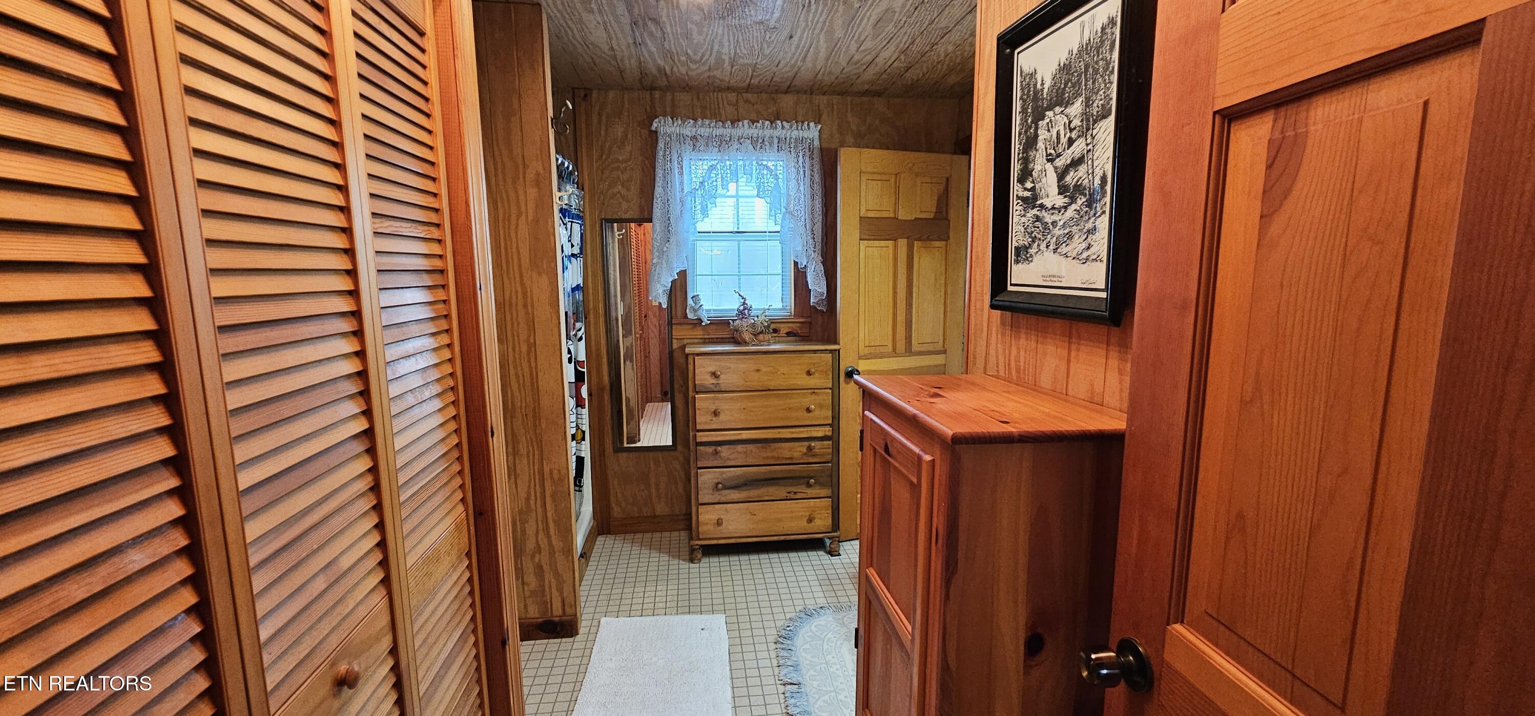 6870 Tennessee 360 Tellico Plains TN 37385