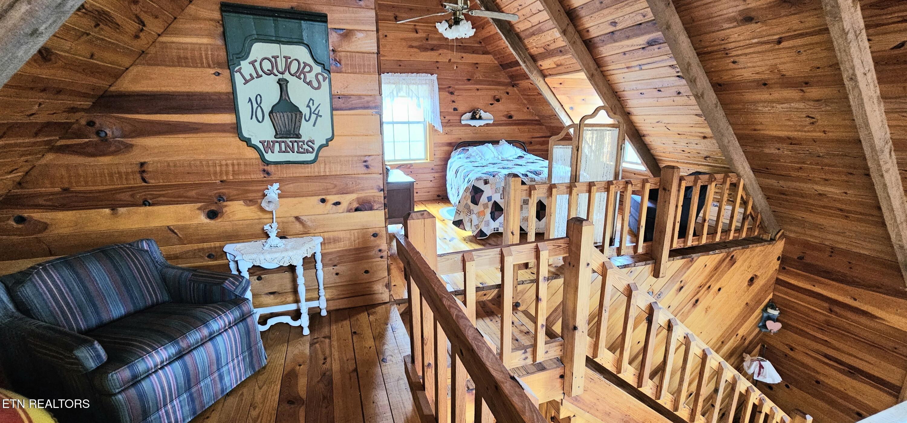 6870 Tennessee 360 Tellico Plains TN 37385