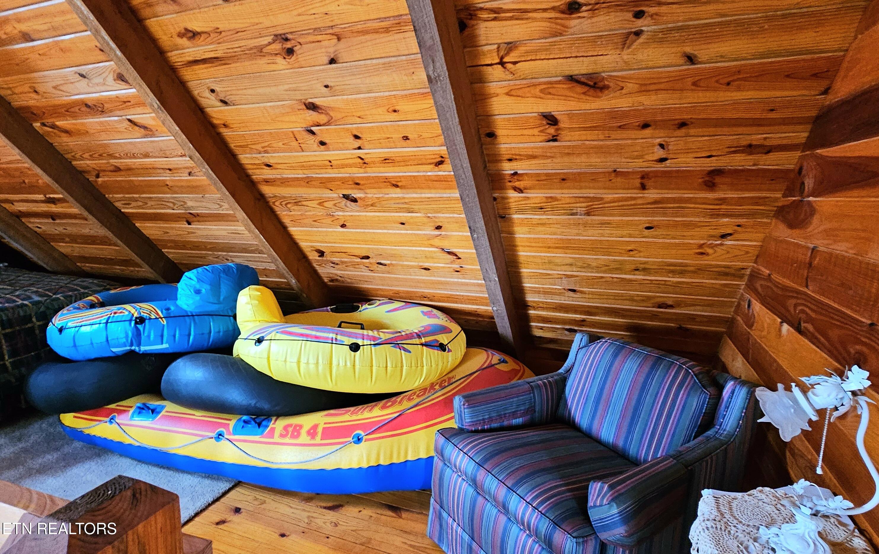 6870 Tennessee 360 Tellico Plains TN 37385