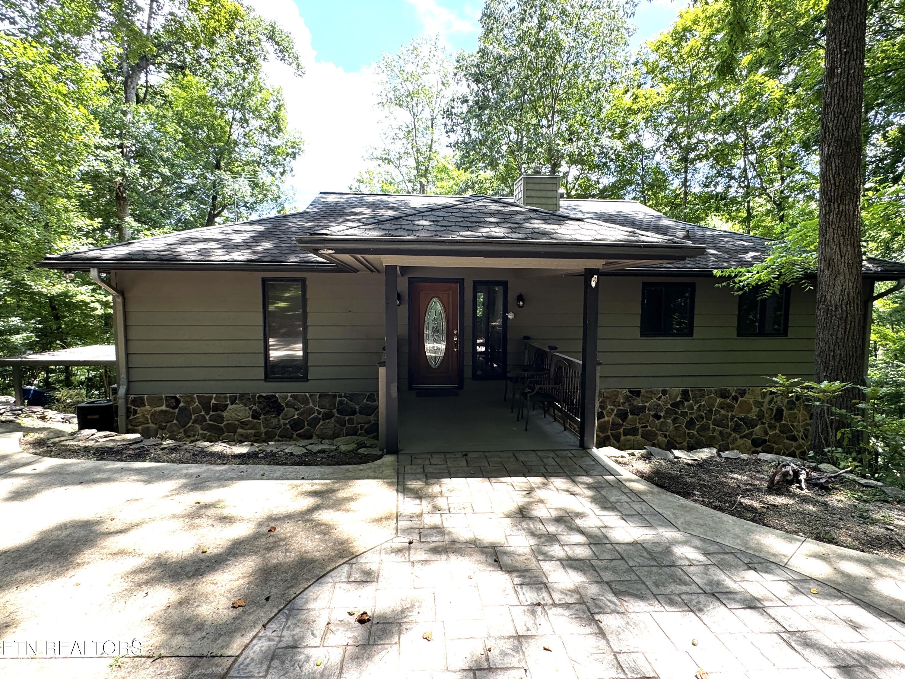 848 Cove Norris Road Caryville TN 37714