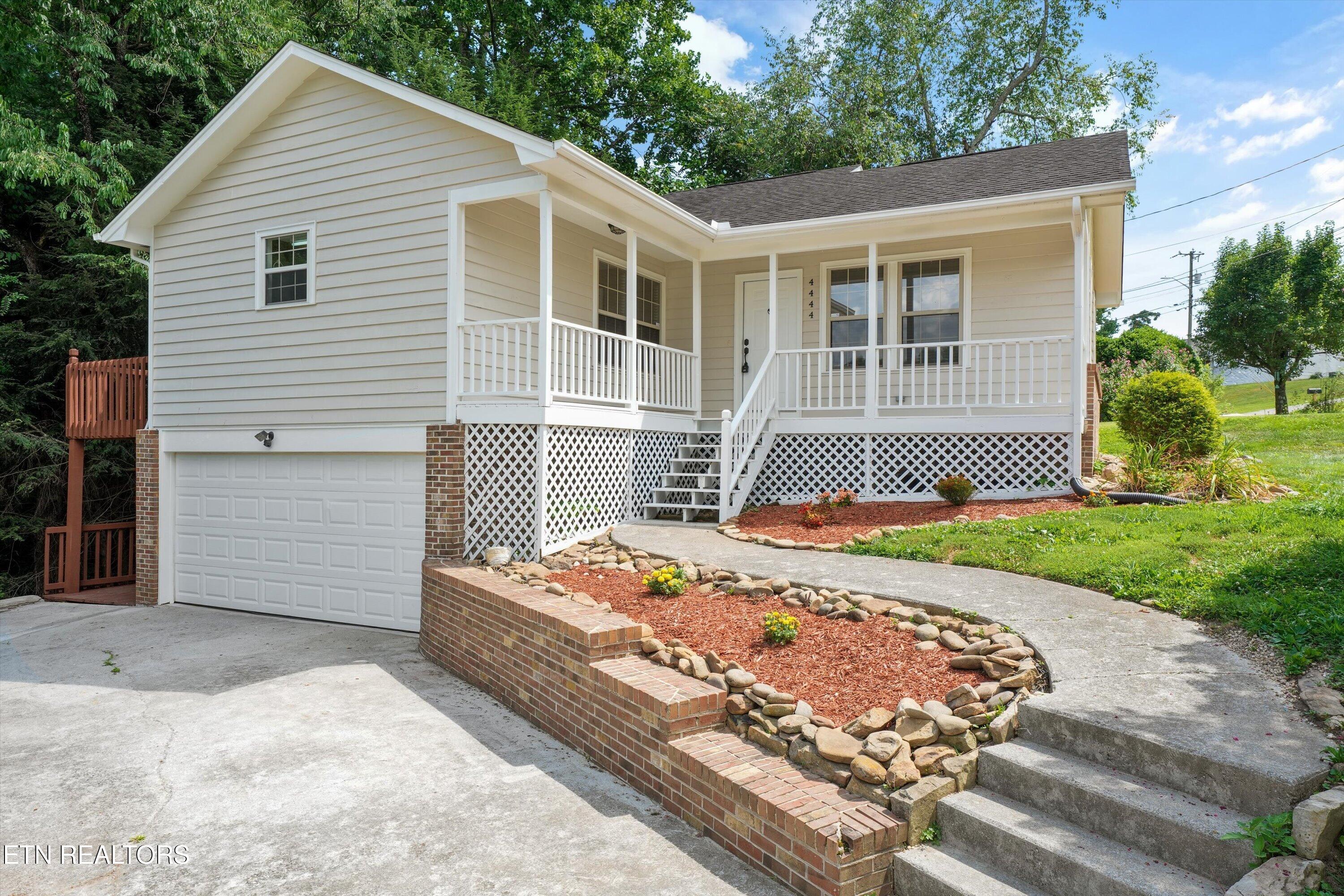 4444 Saint Lucia Lane Knoxville TN 37921