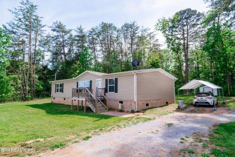 113 2ND Street Corryton TN 37721