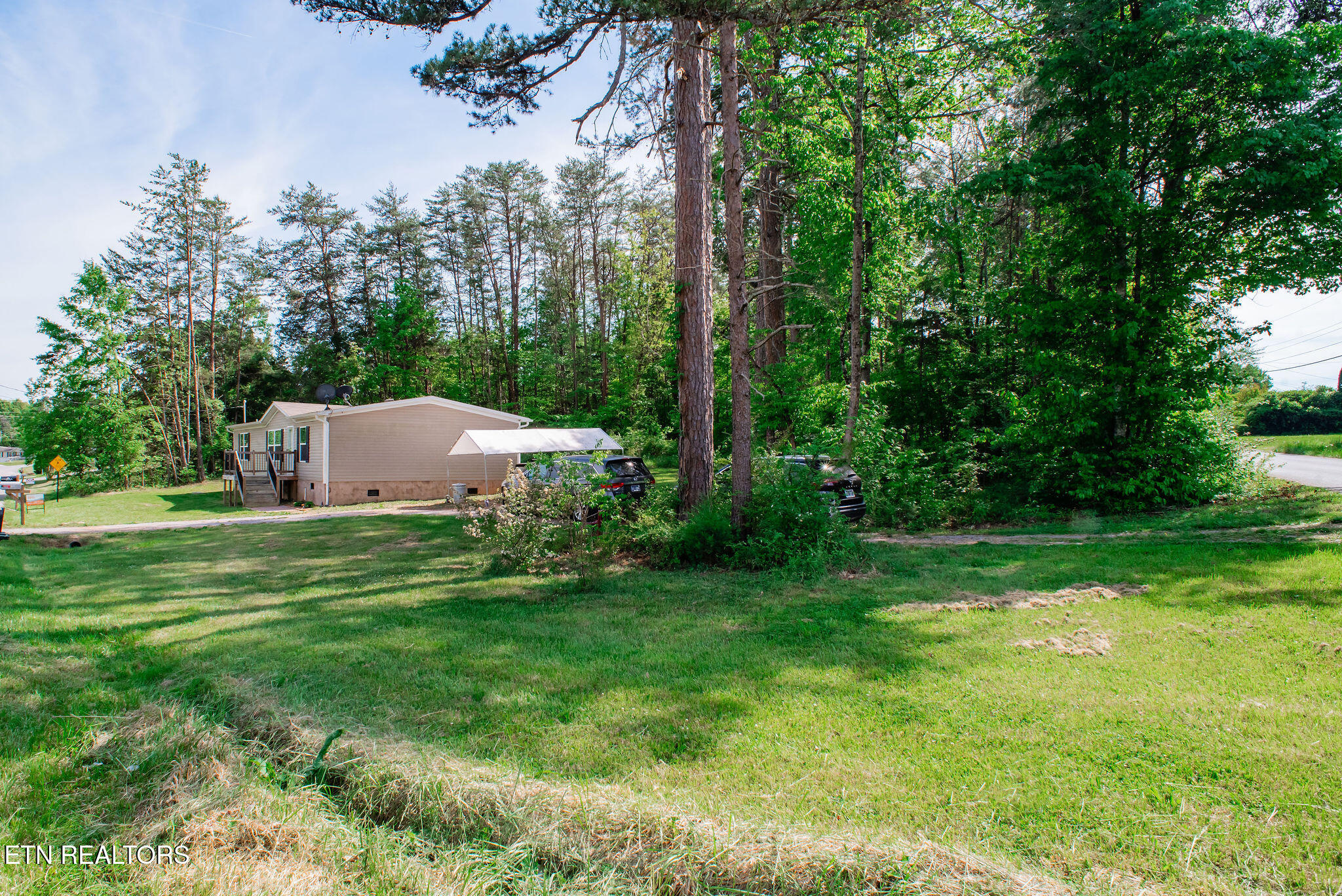 113 2nd Street Corryton TN 37721