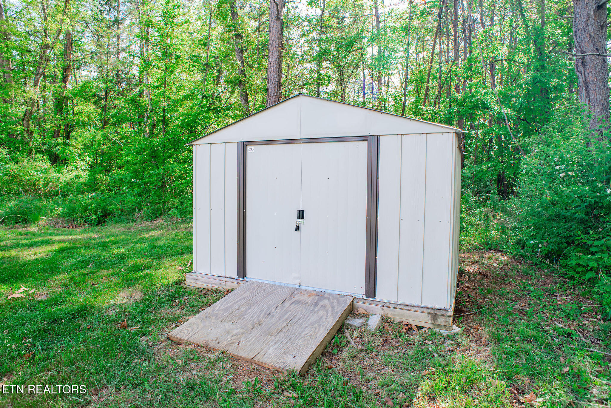 113 2nd Street Corryton TN 37721