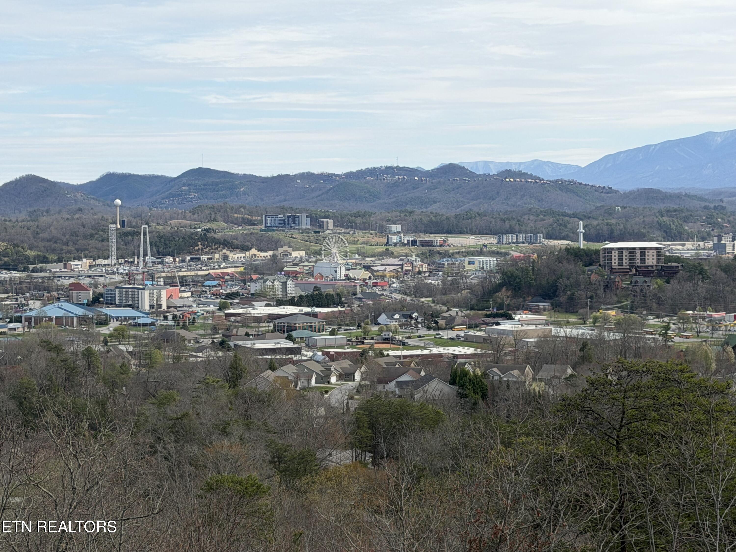 801 Lloyd Huskey Road Pigeon Forge TN 37863