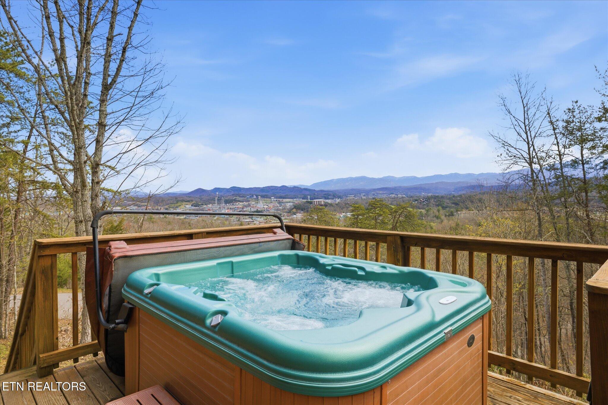 801 Lloyd Huskey Road Pigeon Forge TN 37863