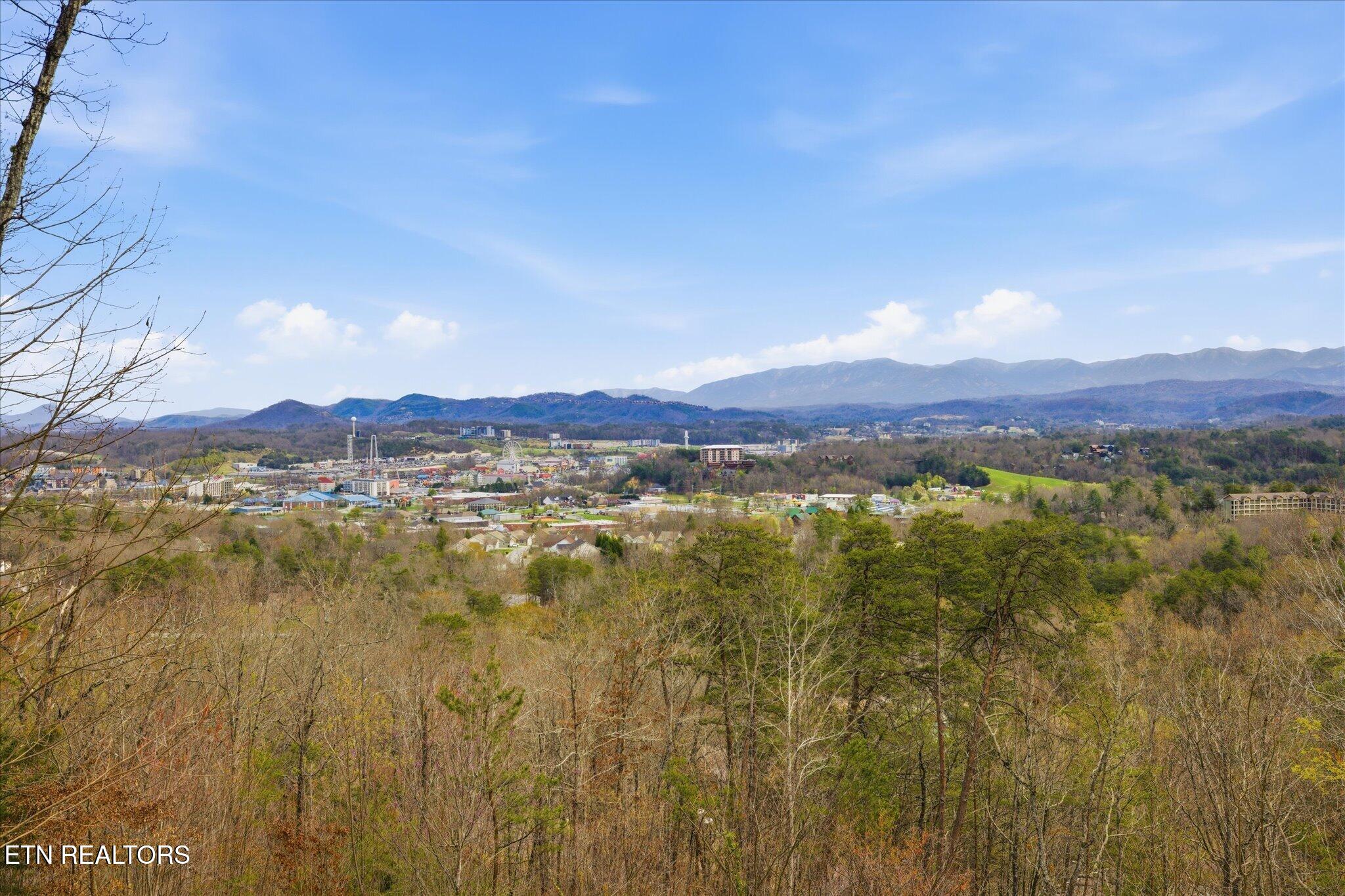801 Lloyd Huskey Road Pigeon Forge TN 37863