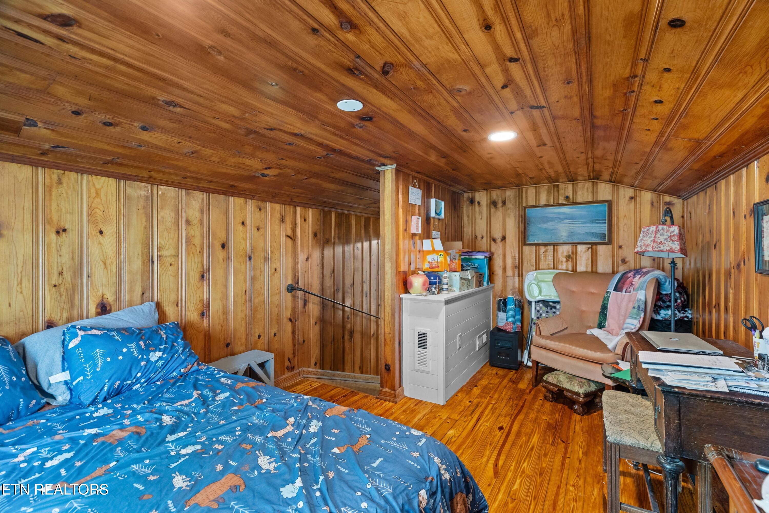 3207 Dove Lane White Pine TN 37890