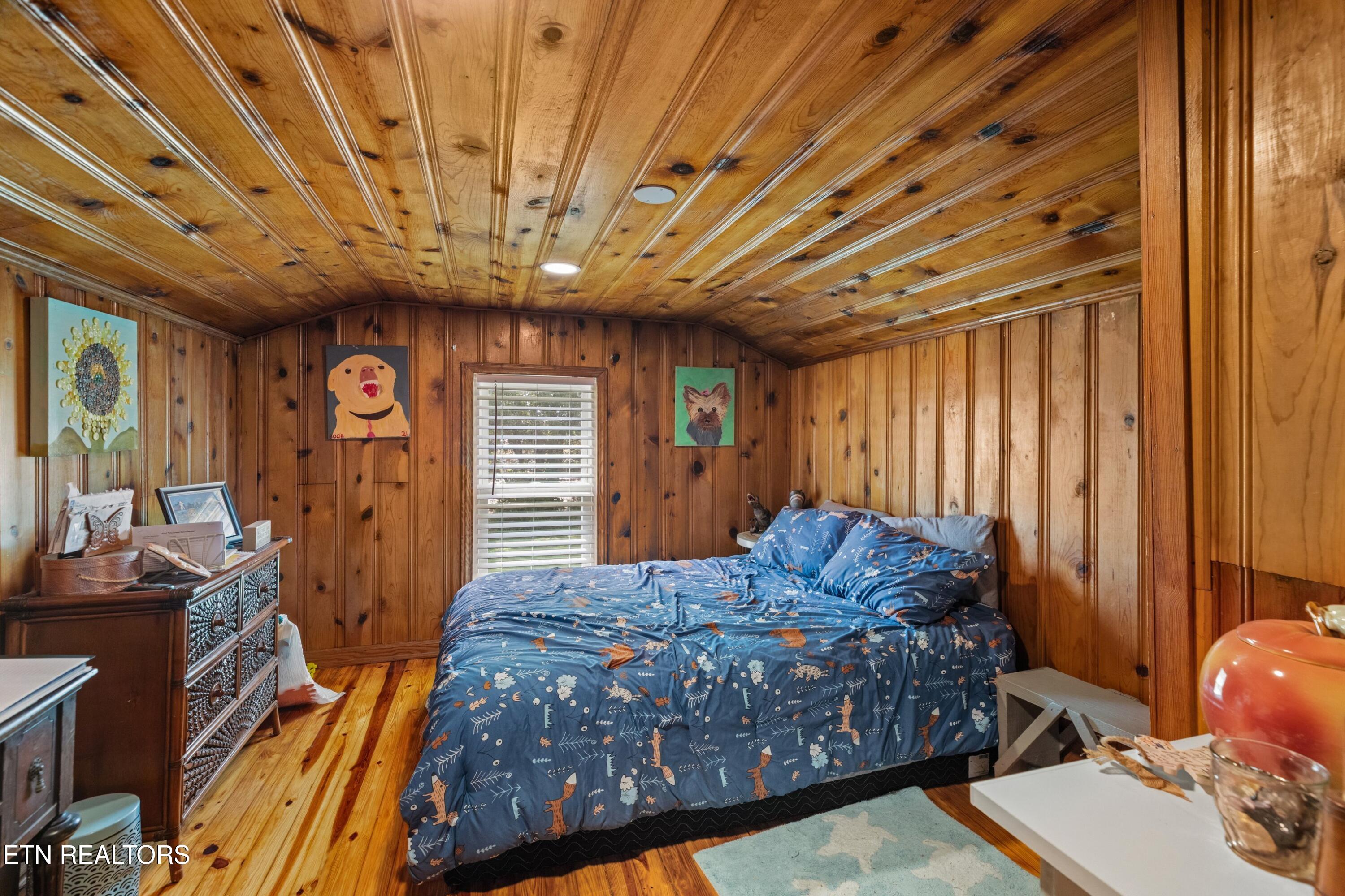 3207 Dove Lane White Pine TN 37890