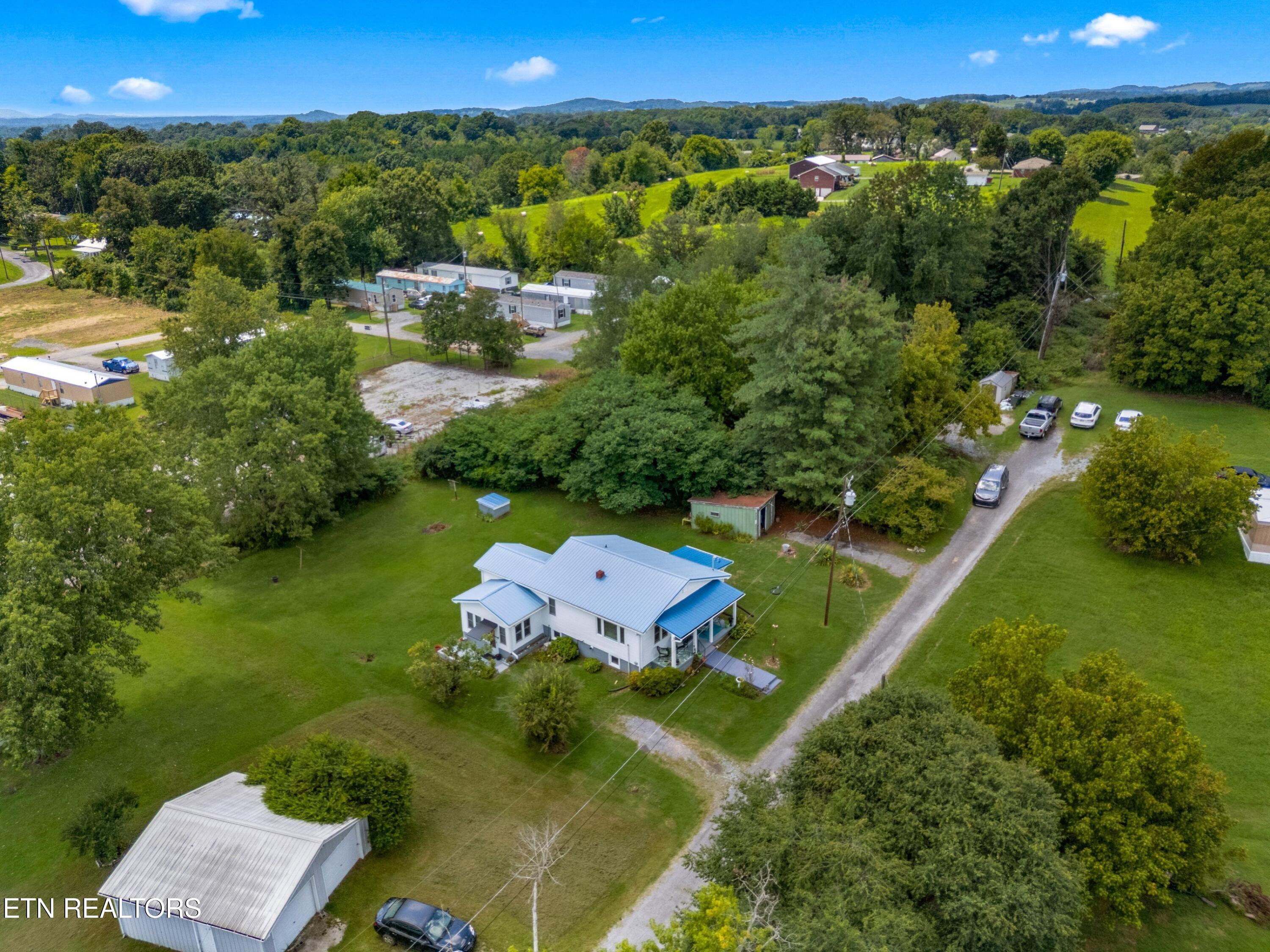3207 Dove Lane White Pine TN 37890